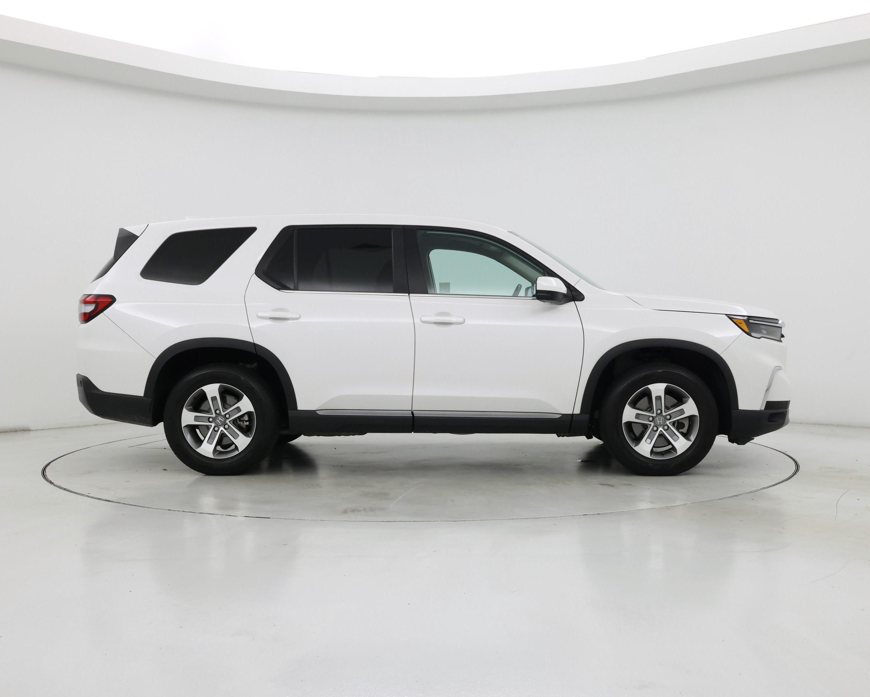 Thumbnail: 2024 Honda Pilot - 7