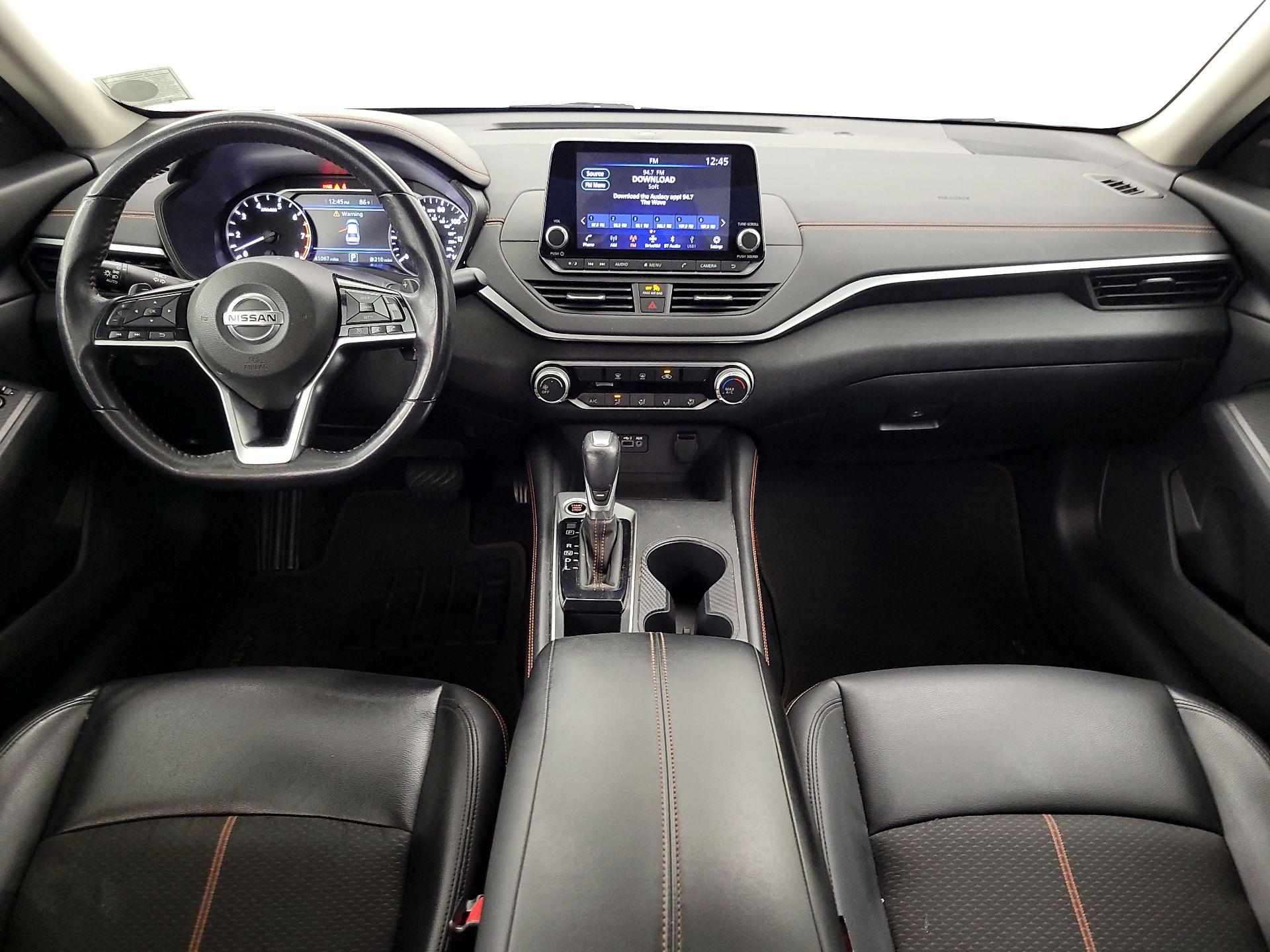 Thumbnail: 2019 Nissan Altima - 9