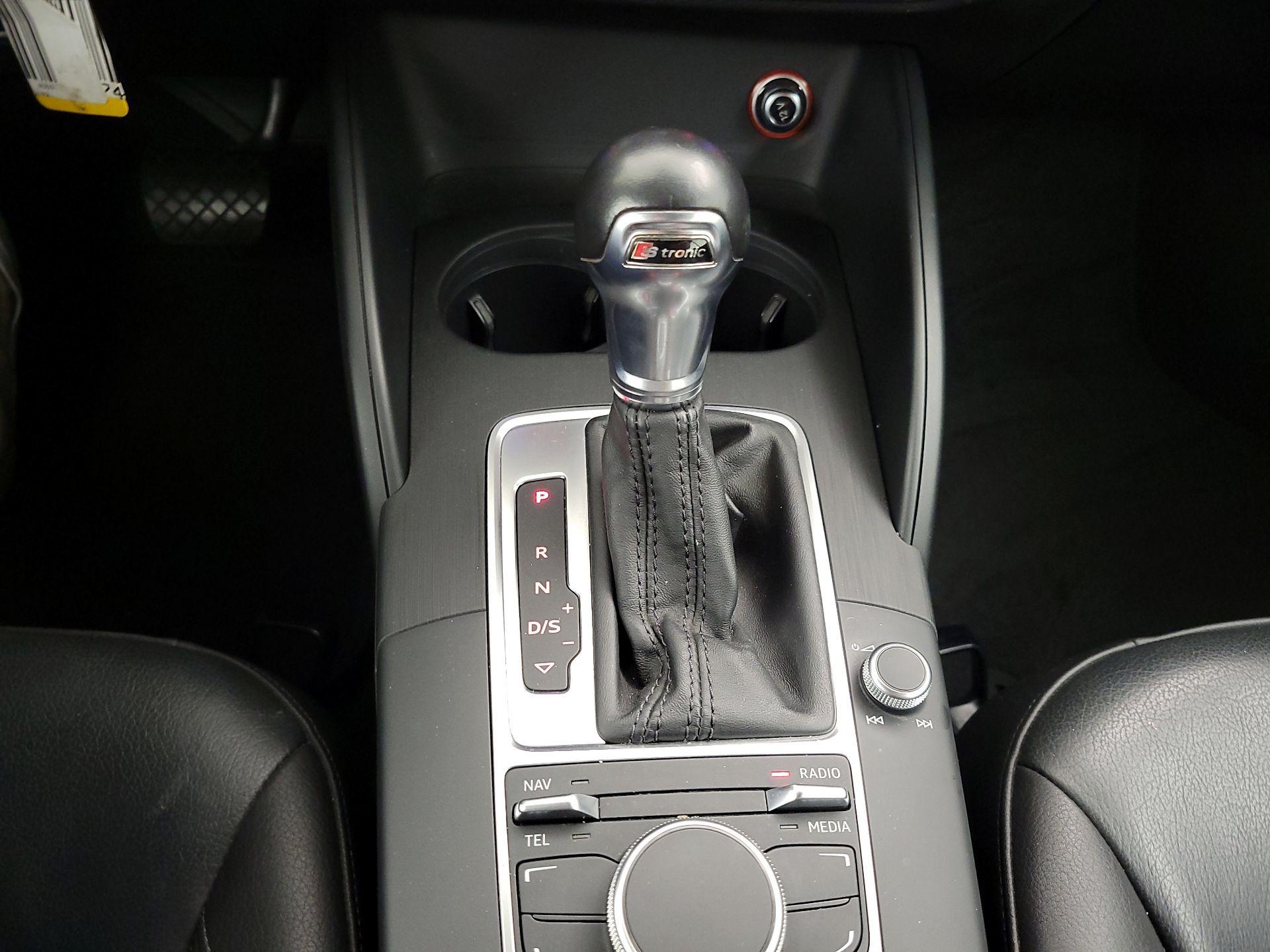 Thumbnail: 2016 Audi A3 - 17