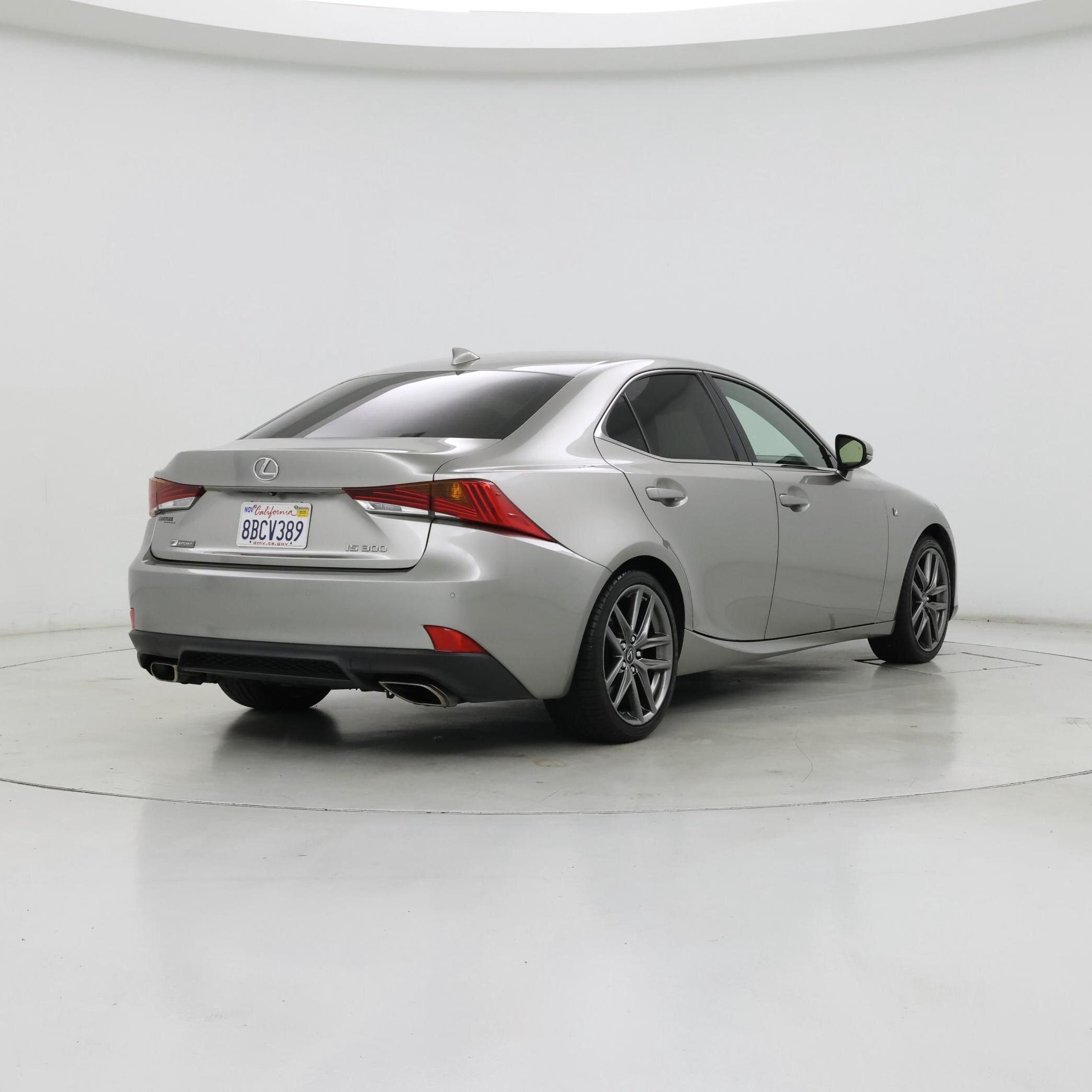 Thumbnail: 2018 Lexus IS - 8