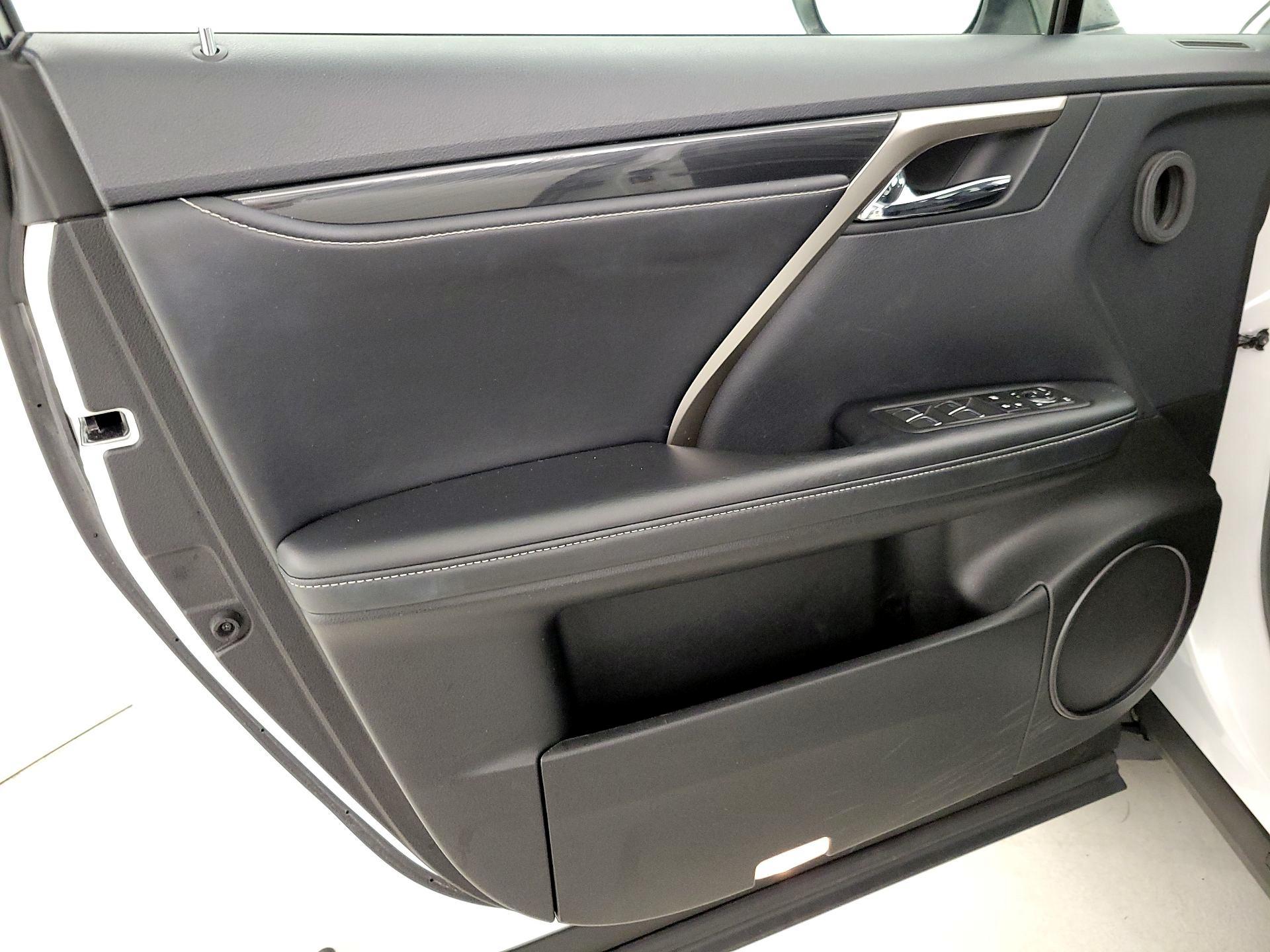 Thumbnail: 2019 Lexus RX - 12