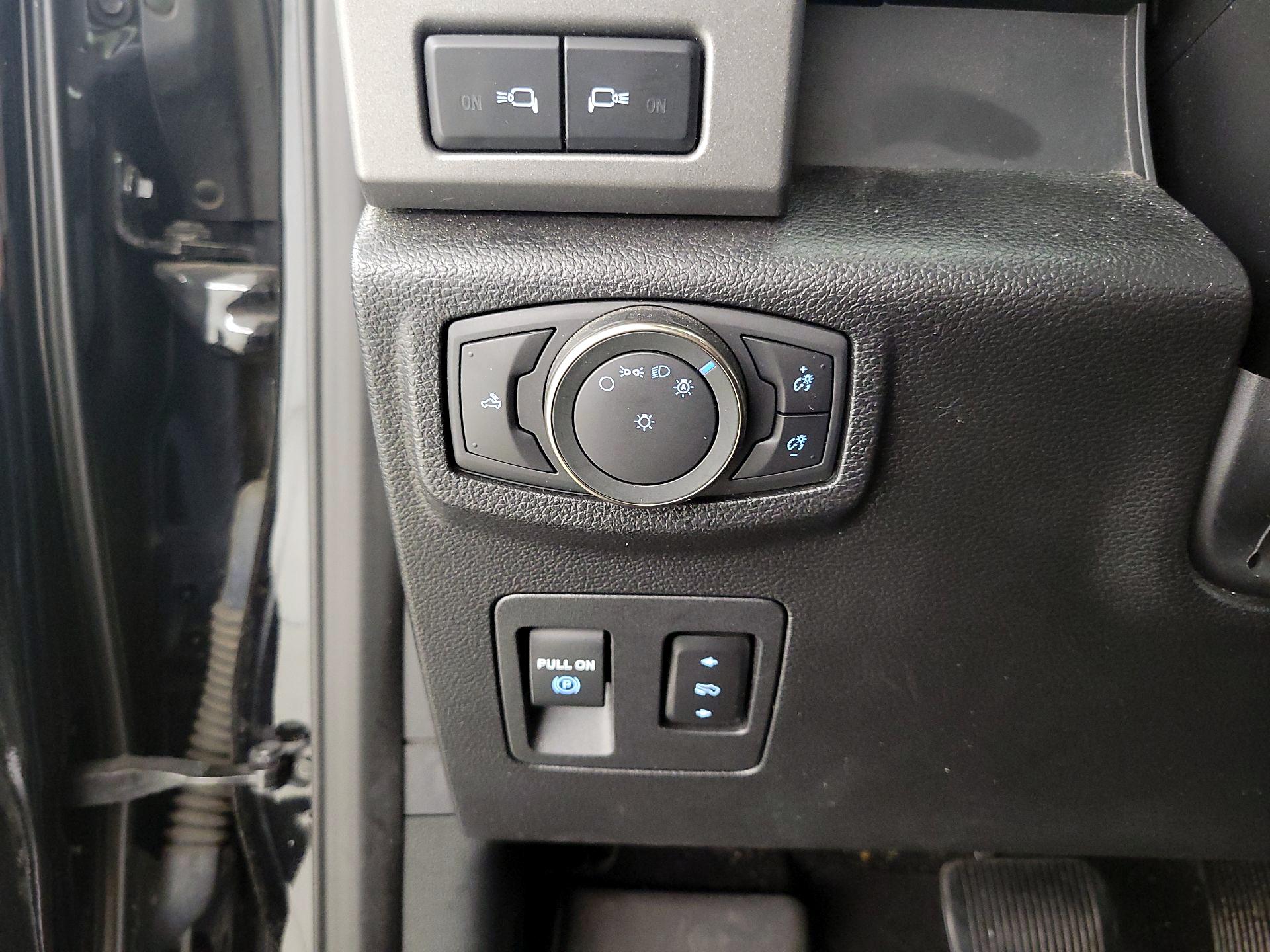 Thumbnail: 2019 Ford F-150 - 13
