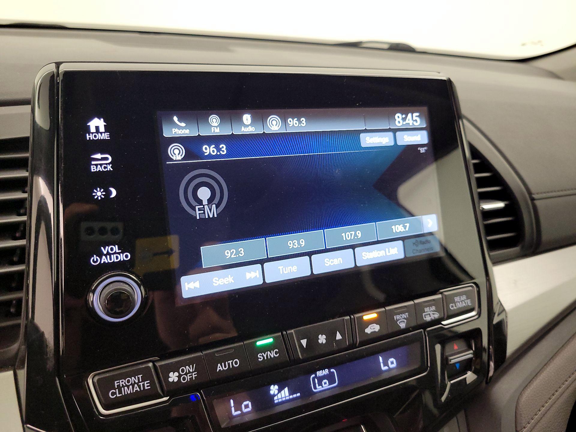 Thumbnail: 2019 Honda Odyssey - 15