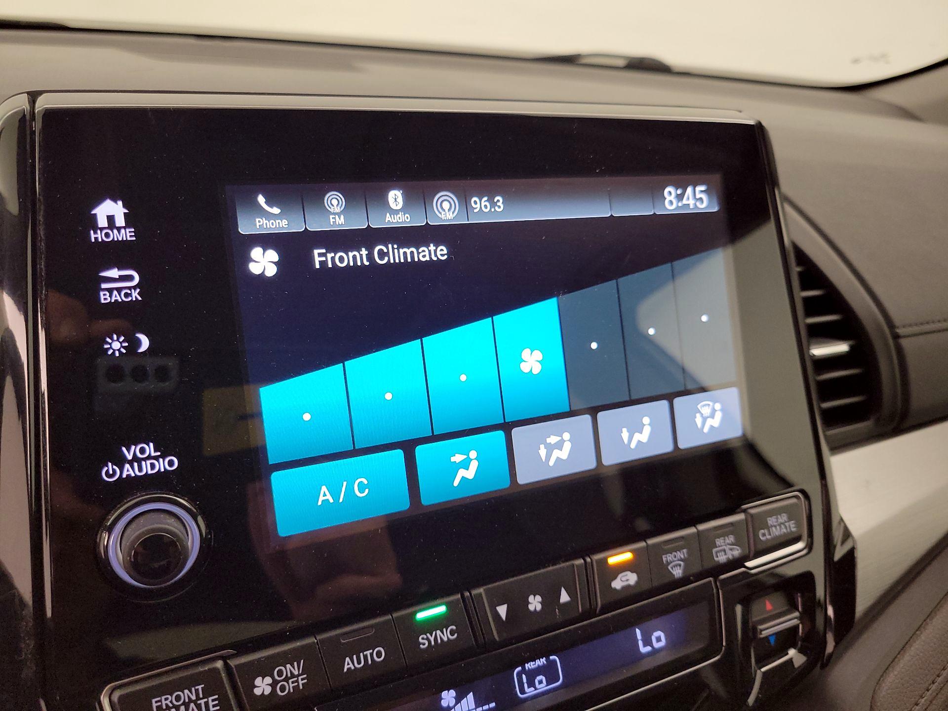Thumbnail: 2019 Honda Odyssey - 16