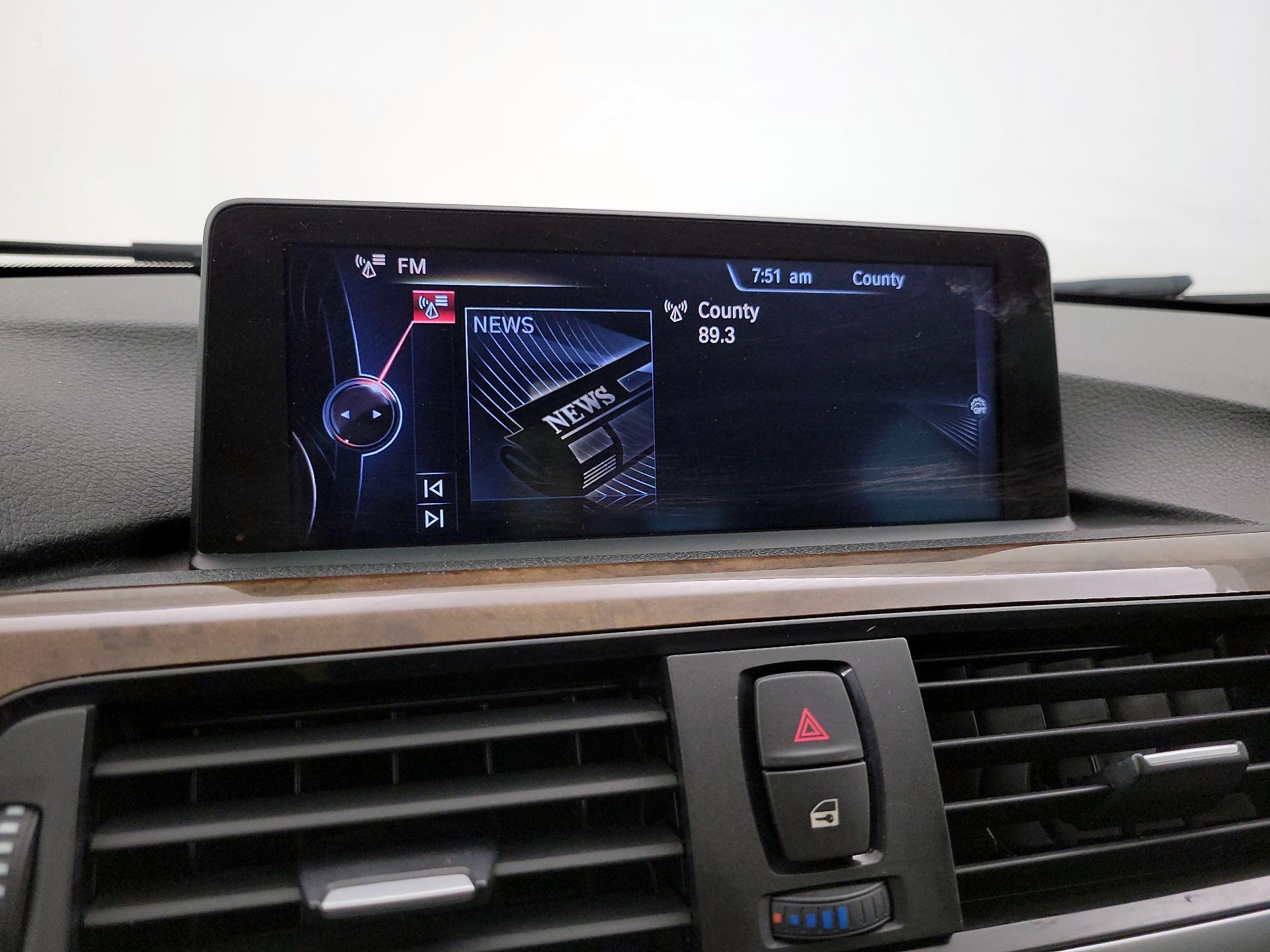 Thumbnail: 2015 BMW 3 Series - 16
