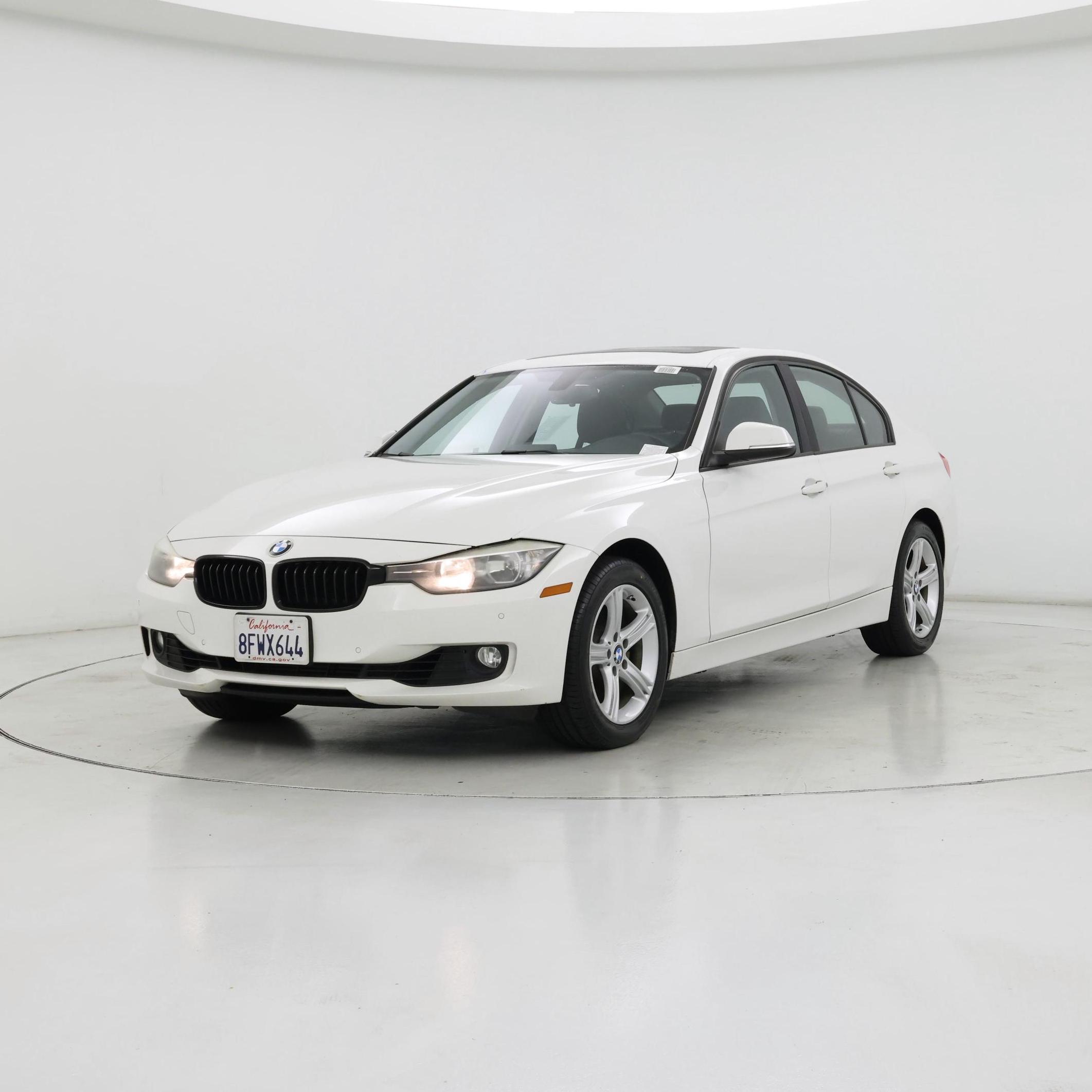 Thumbnail: 2015 BMW 3 Series - 4