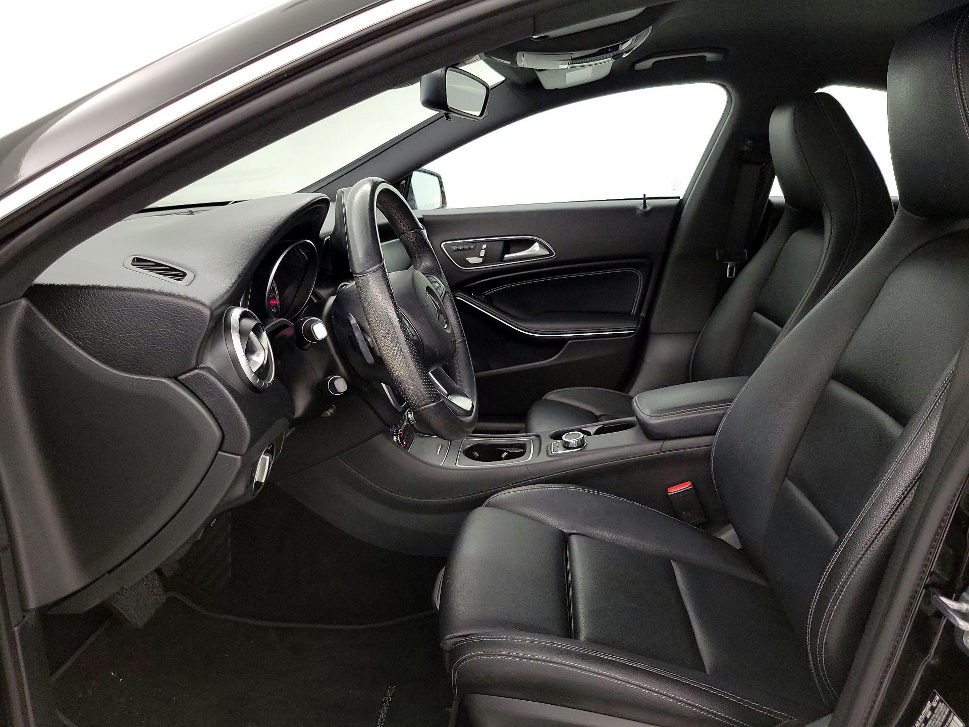 Thumbnail: 2019 Mercedes-Benz CLA - 11