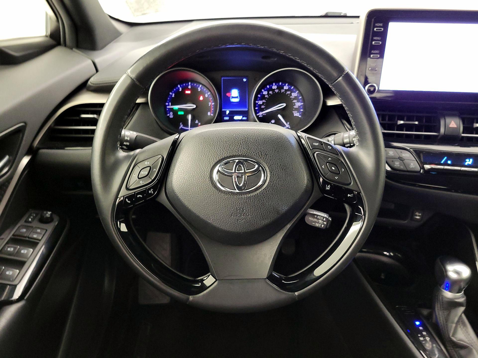 Thumbnail: 2019 Toyota C-HR - 10