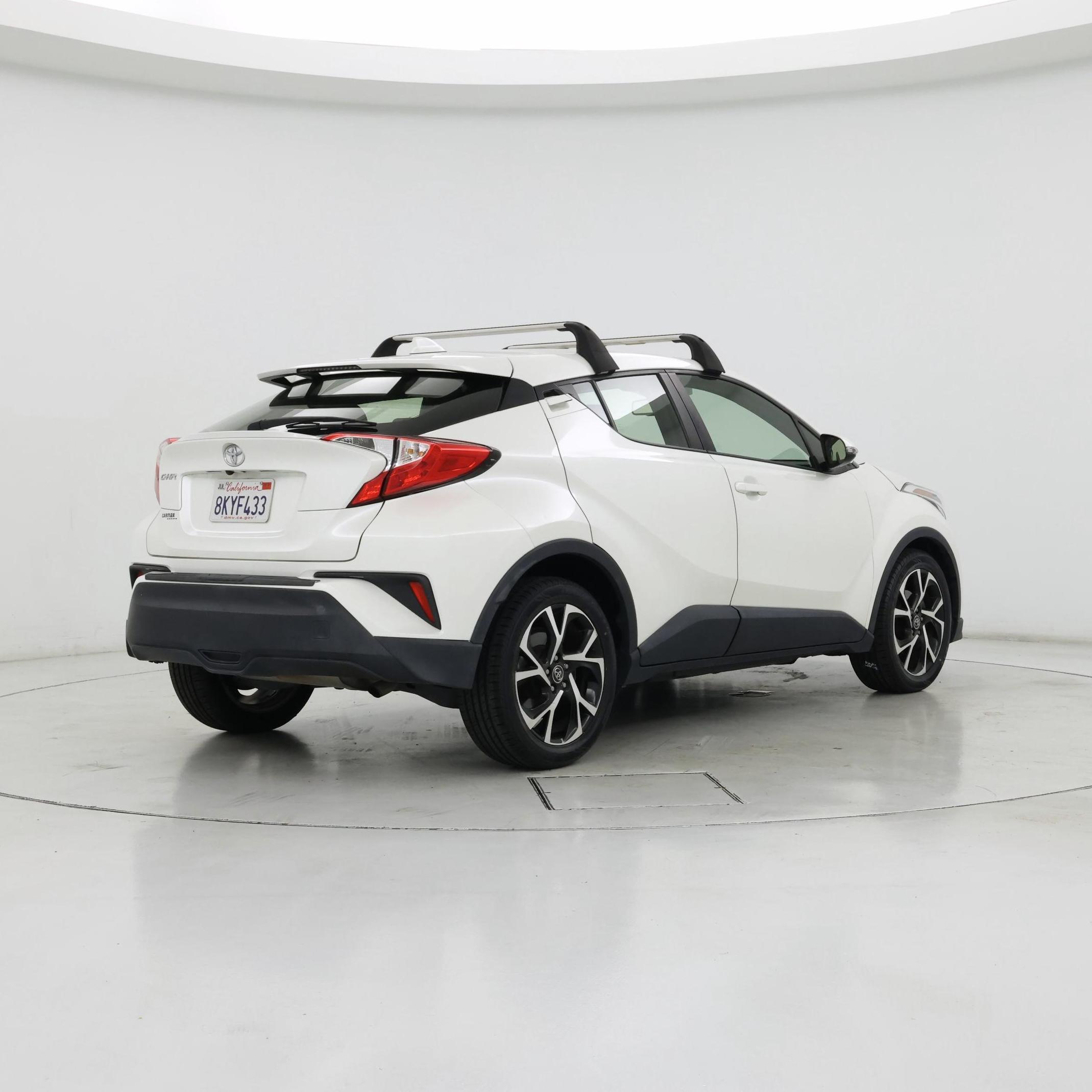 Thumbnail: 2019 Toyota C-HR - 8