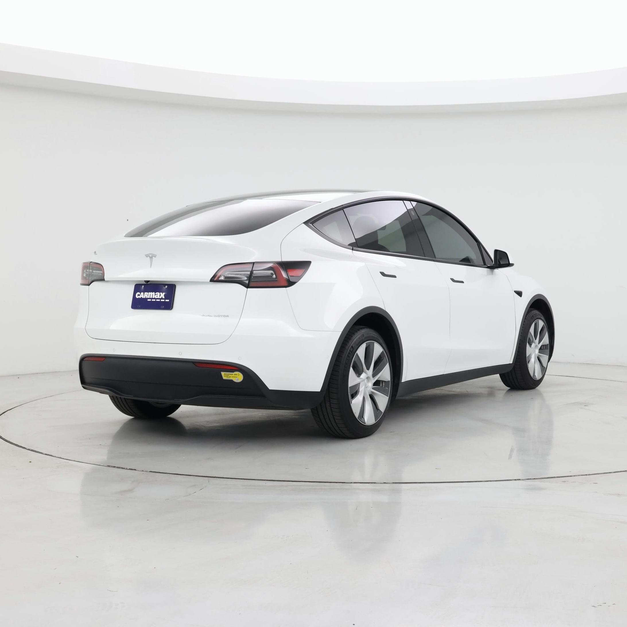 Thumbnail: 2021 Tesla Model Y - 8