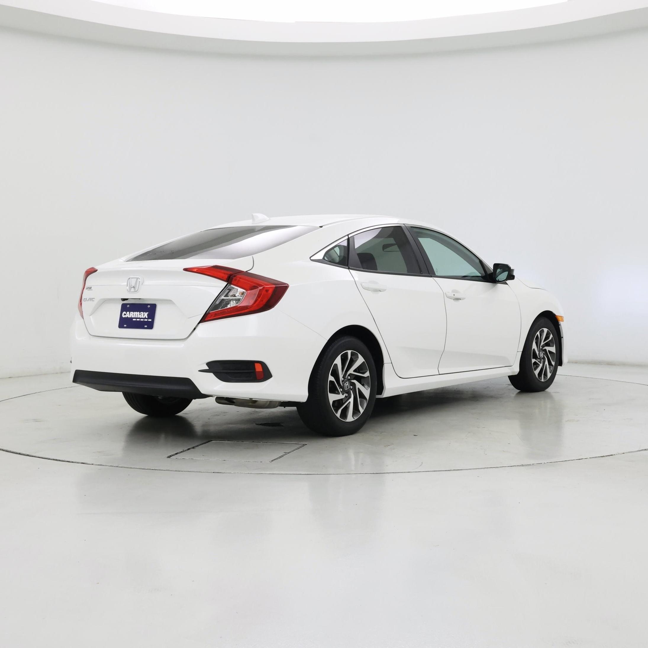 Thumbnail: 2017 Honda Civic - 8