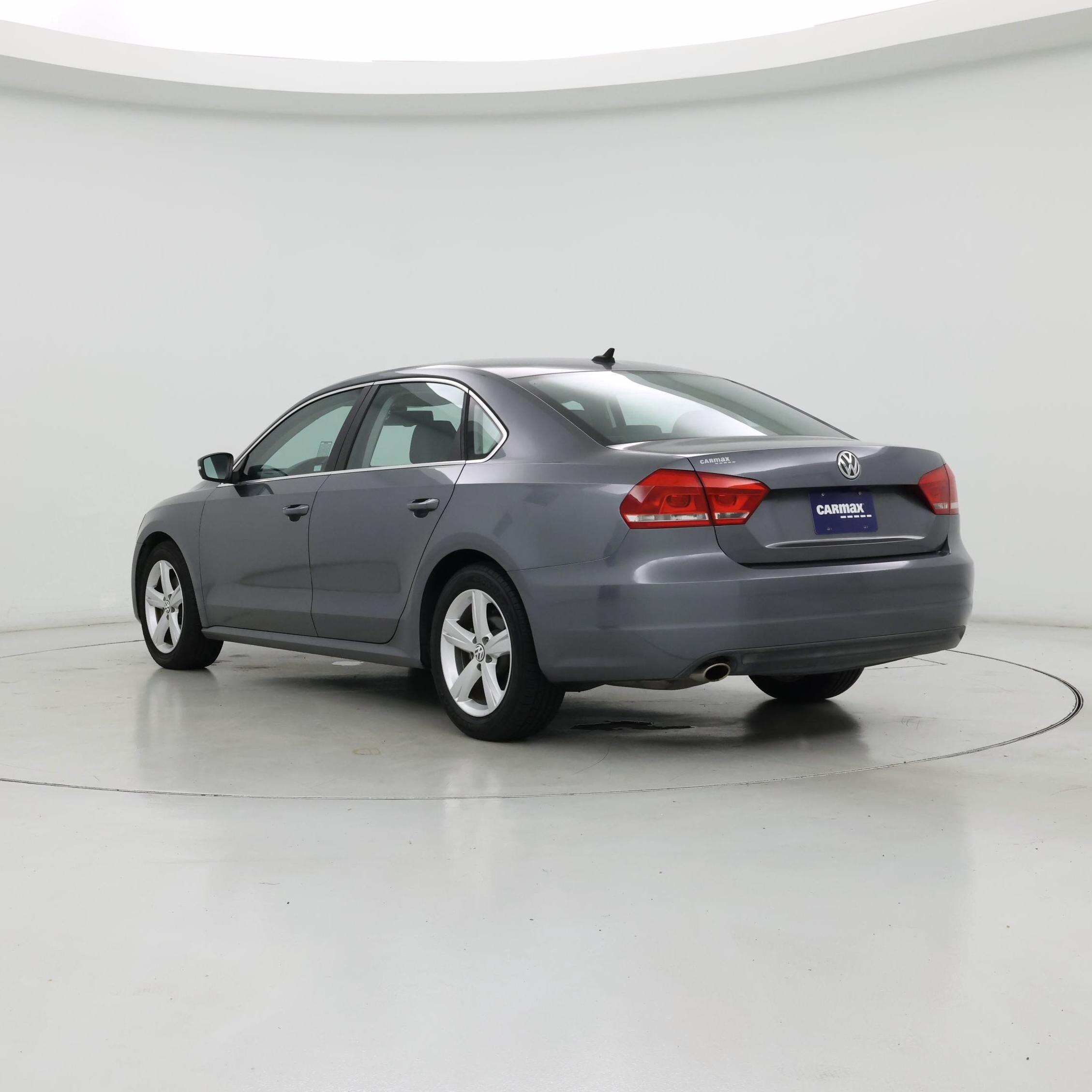 Thumbnail: 2014 Volkswagen Passat - 2