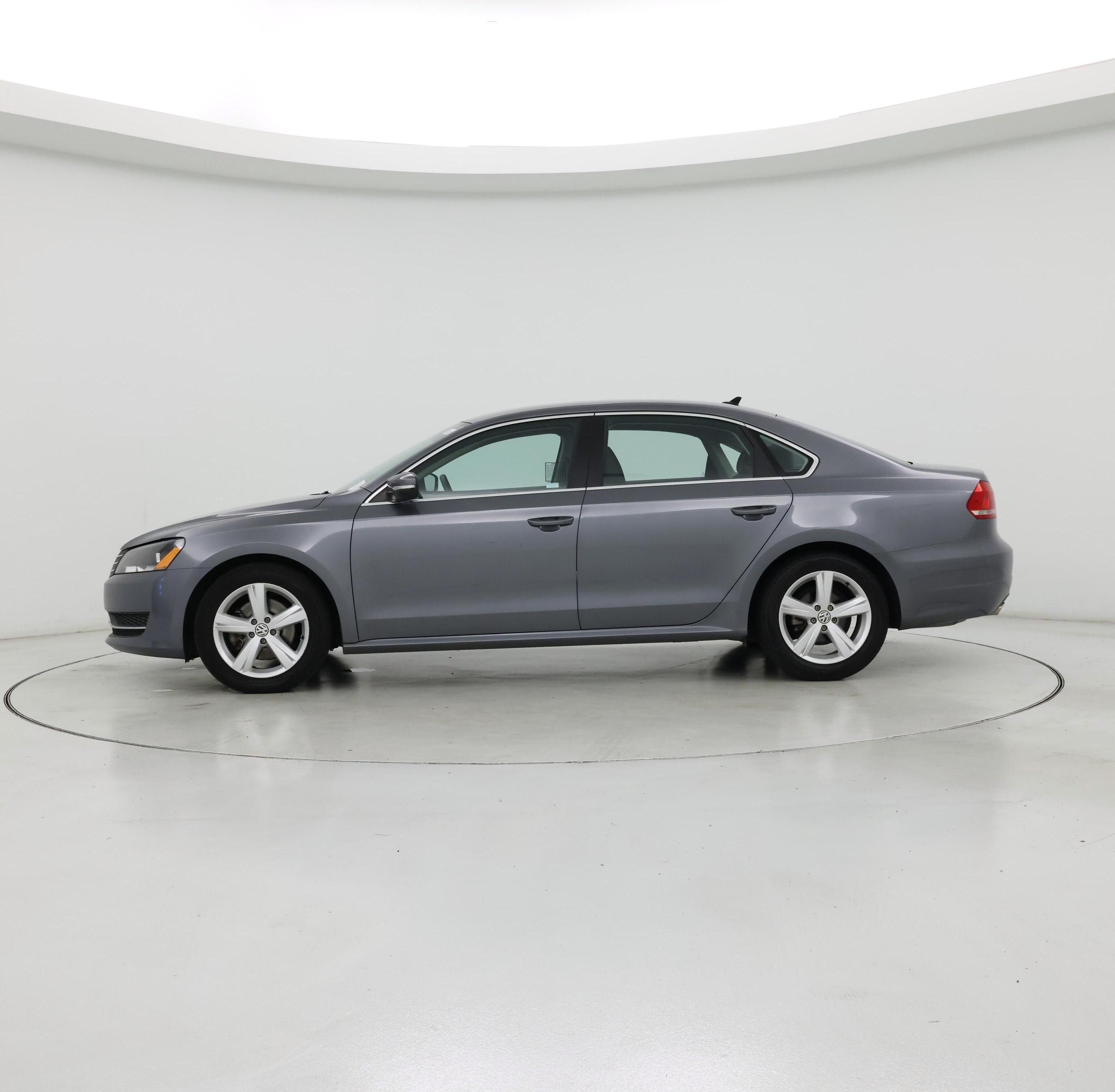 Thumbnail: 2014 Volkswagen Passat - 3