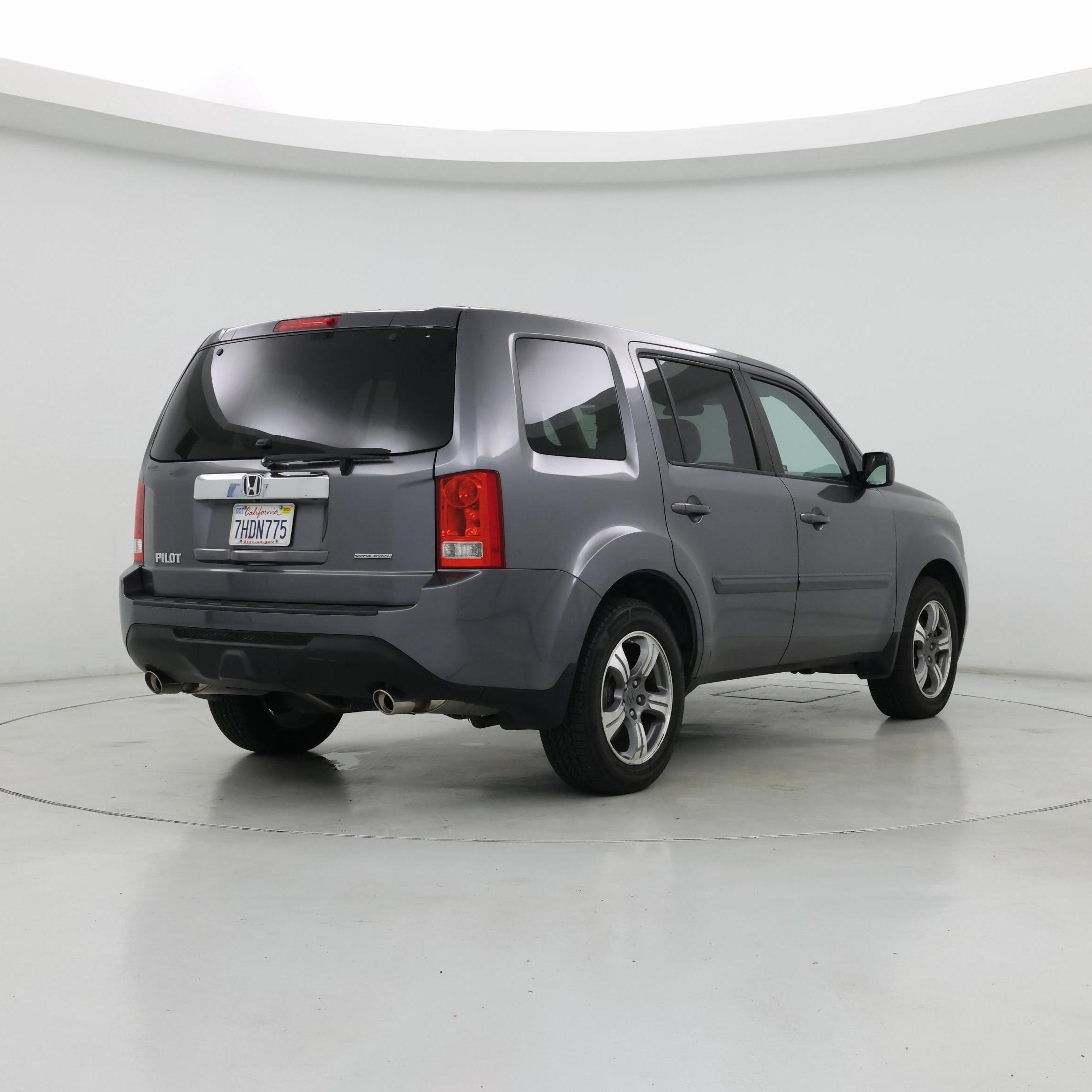Thumbnail: 2015 Honda Pilot - 8