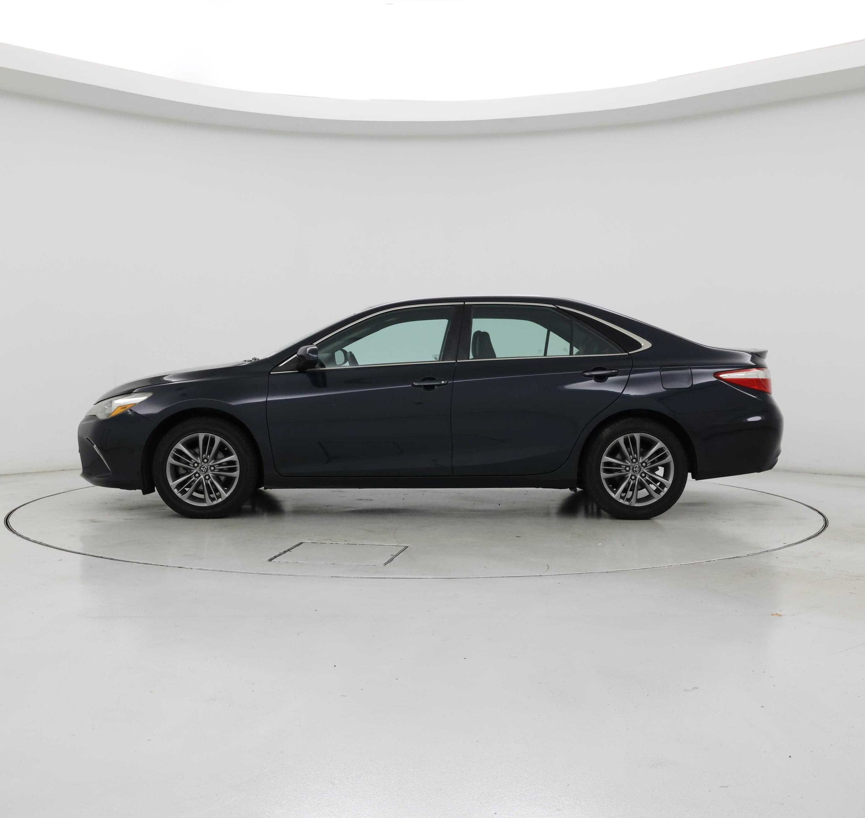 Thumbnail: 2017 Toyota Camry - 3