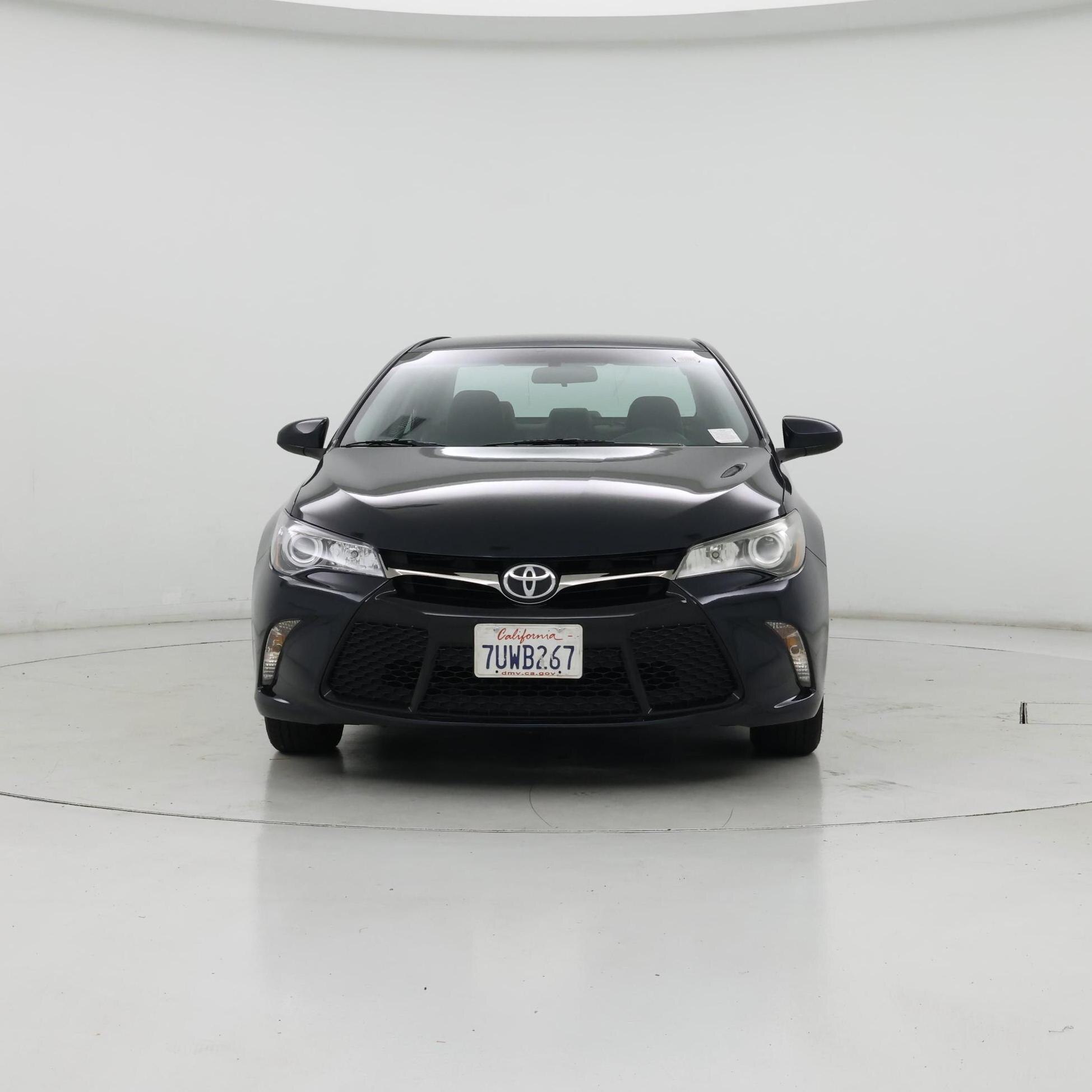 Thumbnail: 2017 Toyota Camry - 5