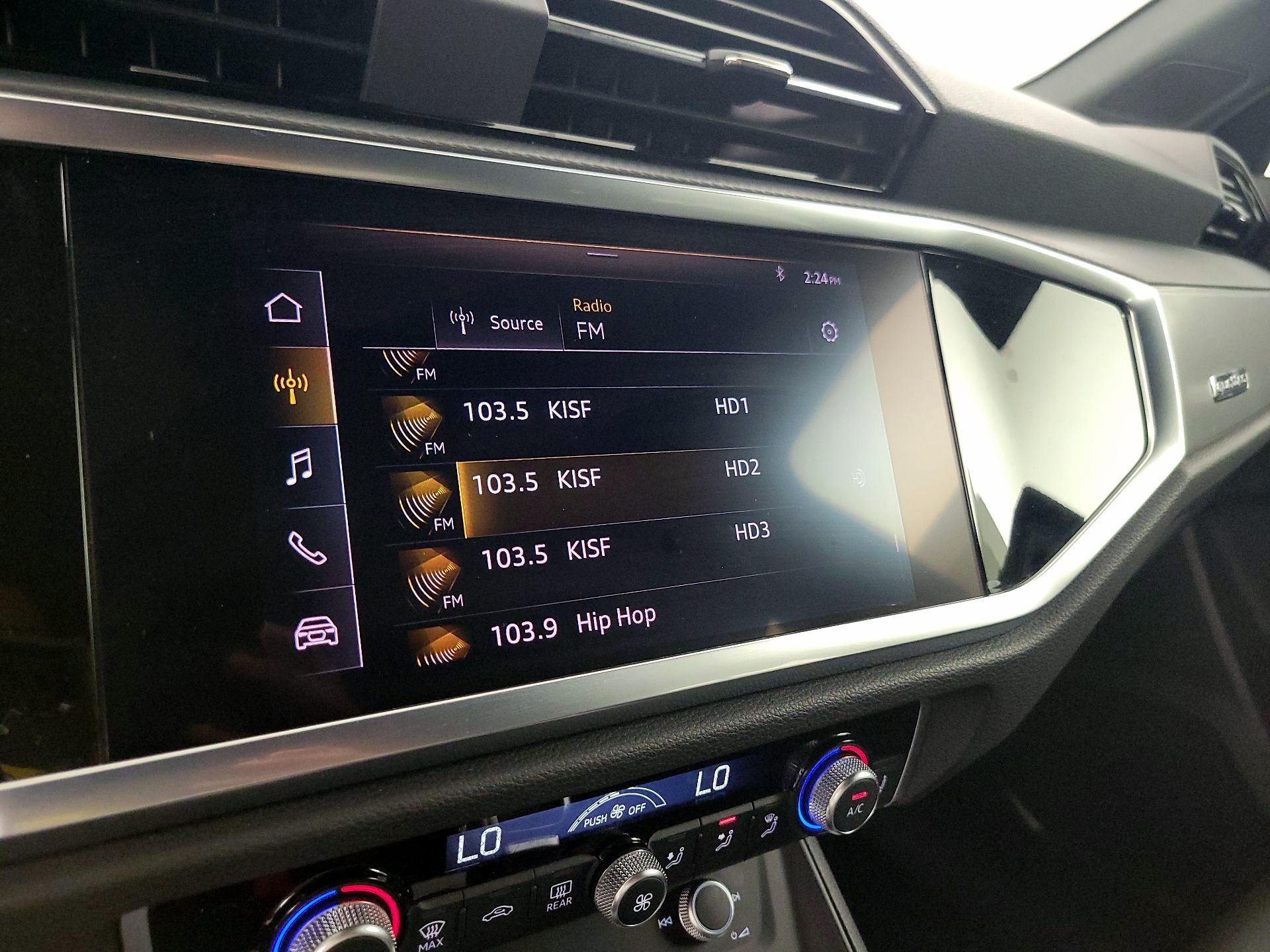Thumbnail: 2021 Audi Q3 - 15