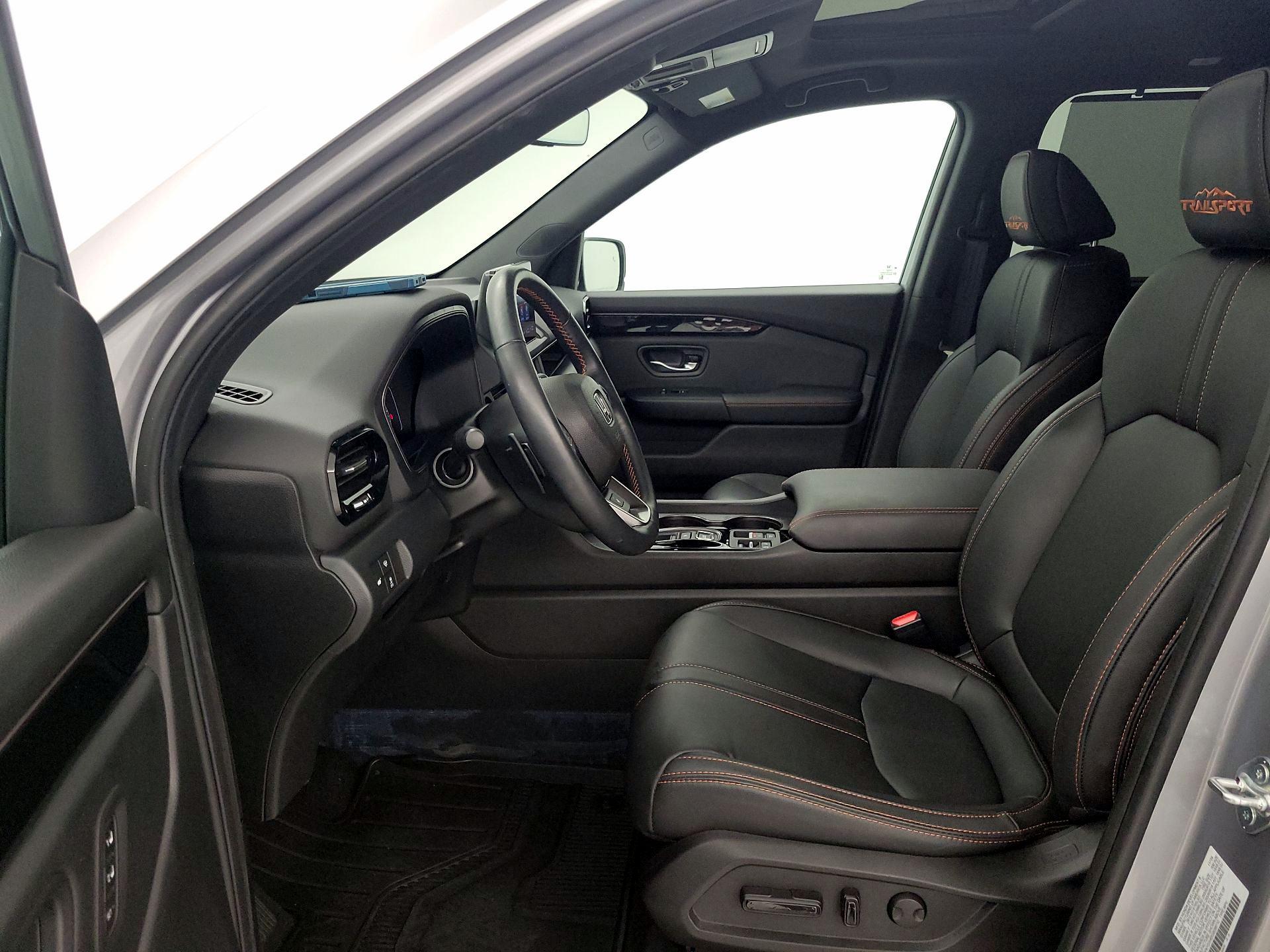 Thumbnail: 2025 Honda Pilot - 11