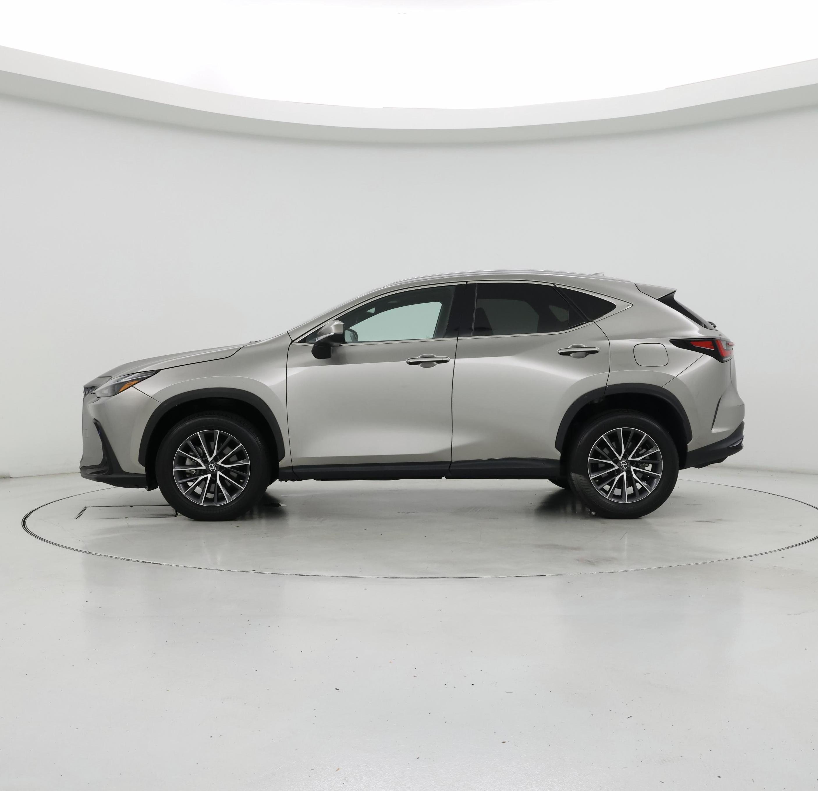Thumbnail: 2022 Lexus NX - 3