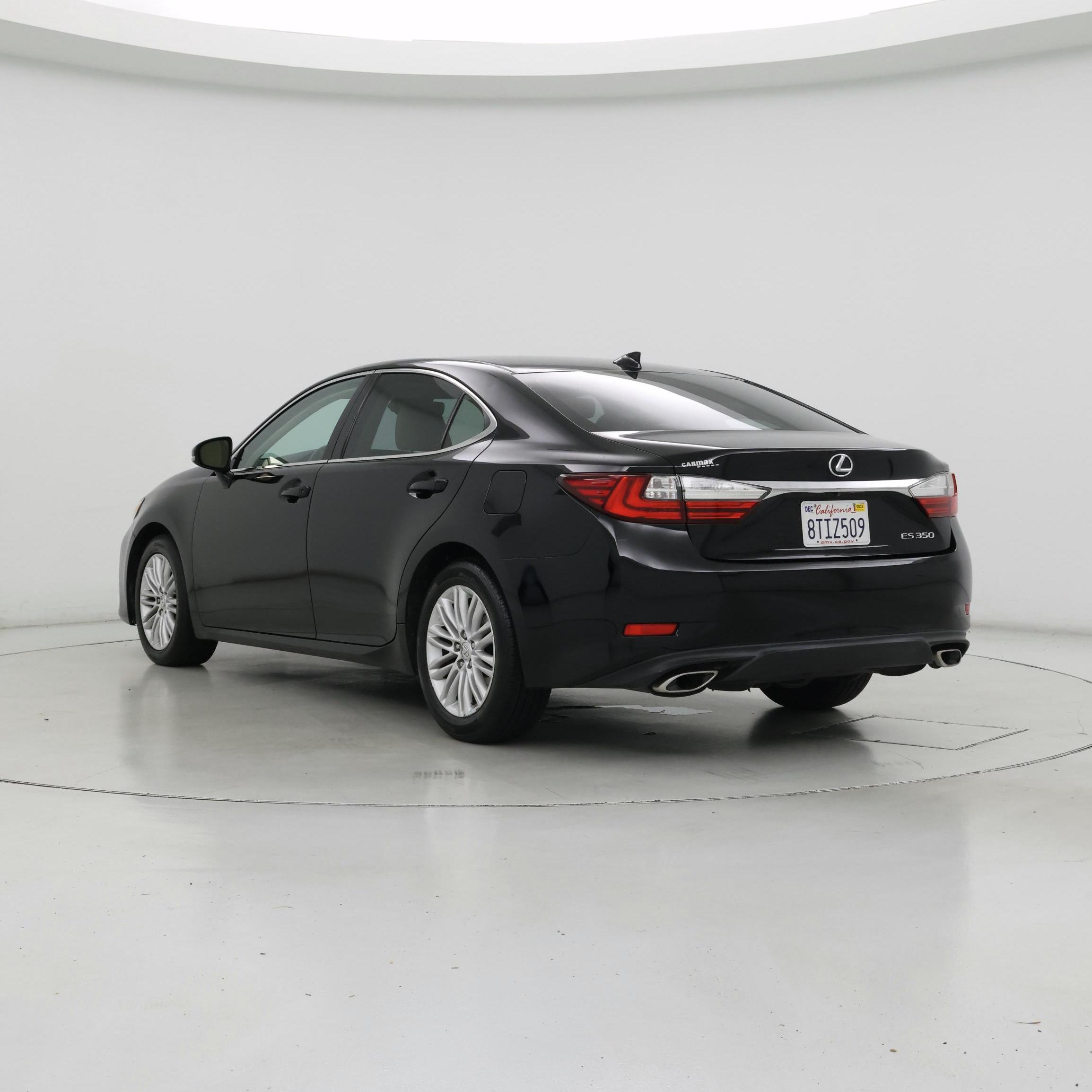 Thumbnail: 2018 Lexus ES - 2