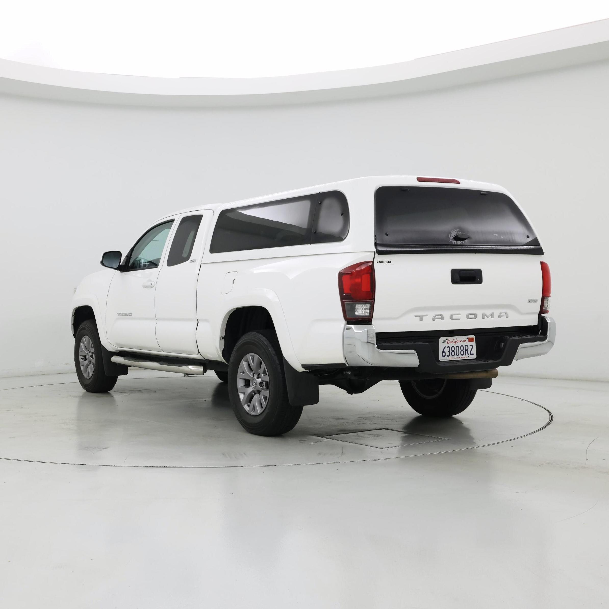 Thumbnail: 2019 Toyota Tacoma - 2