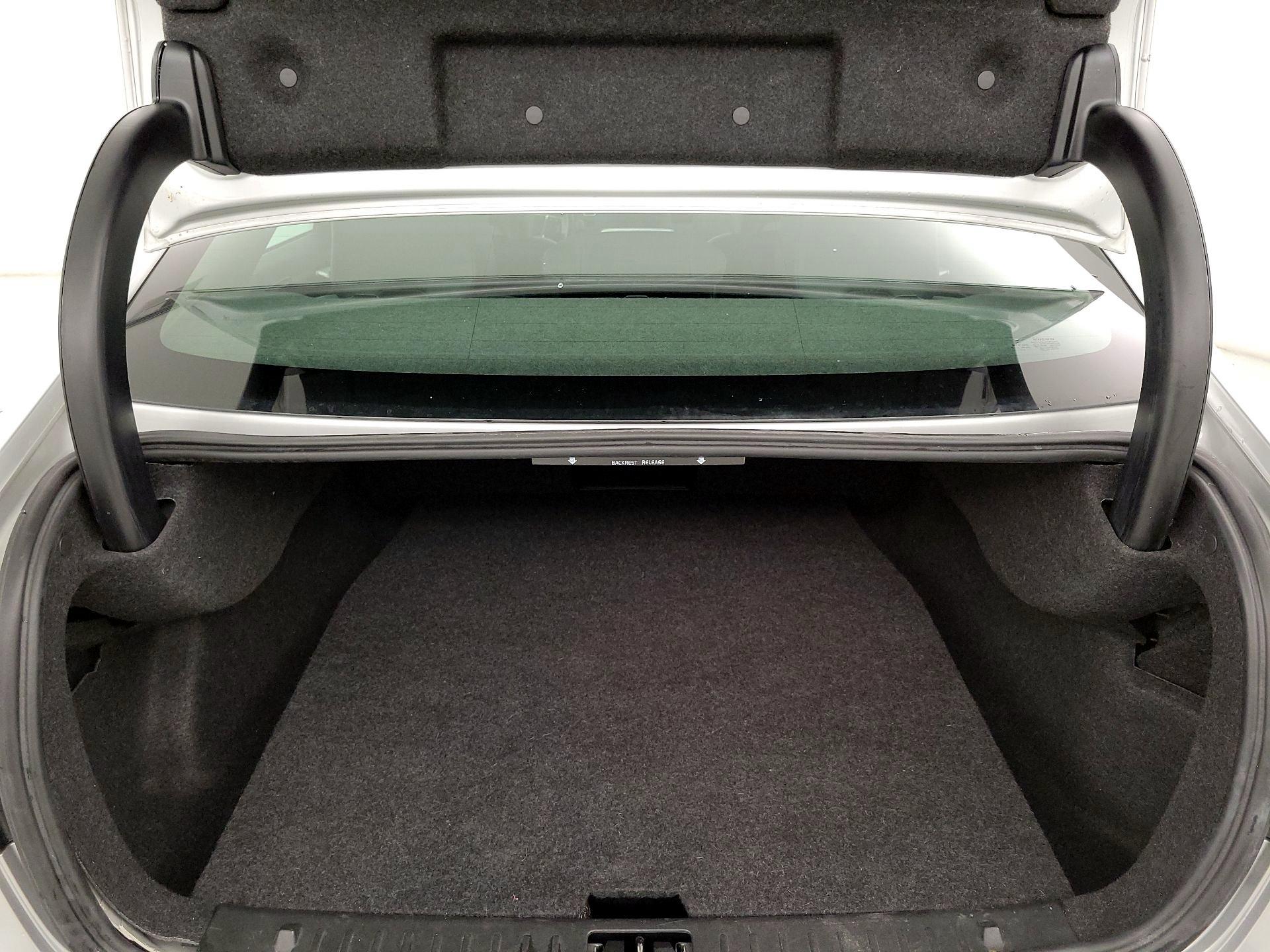 Thumbnail: 2015 Volvo S60 - 19