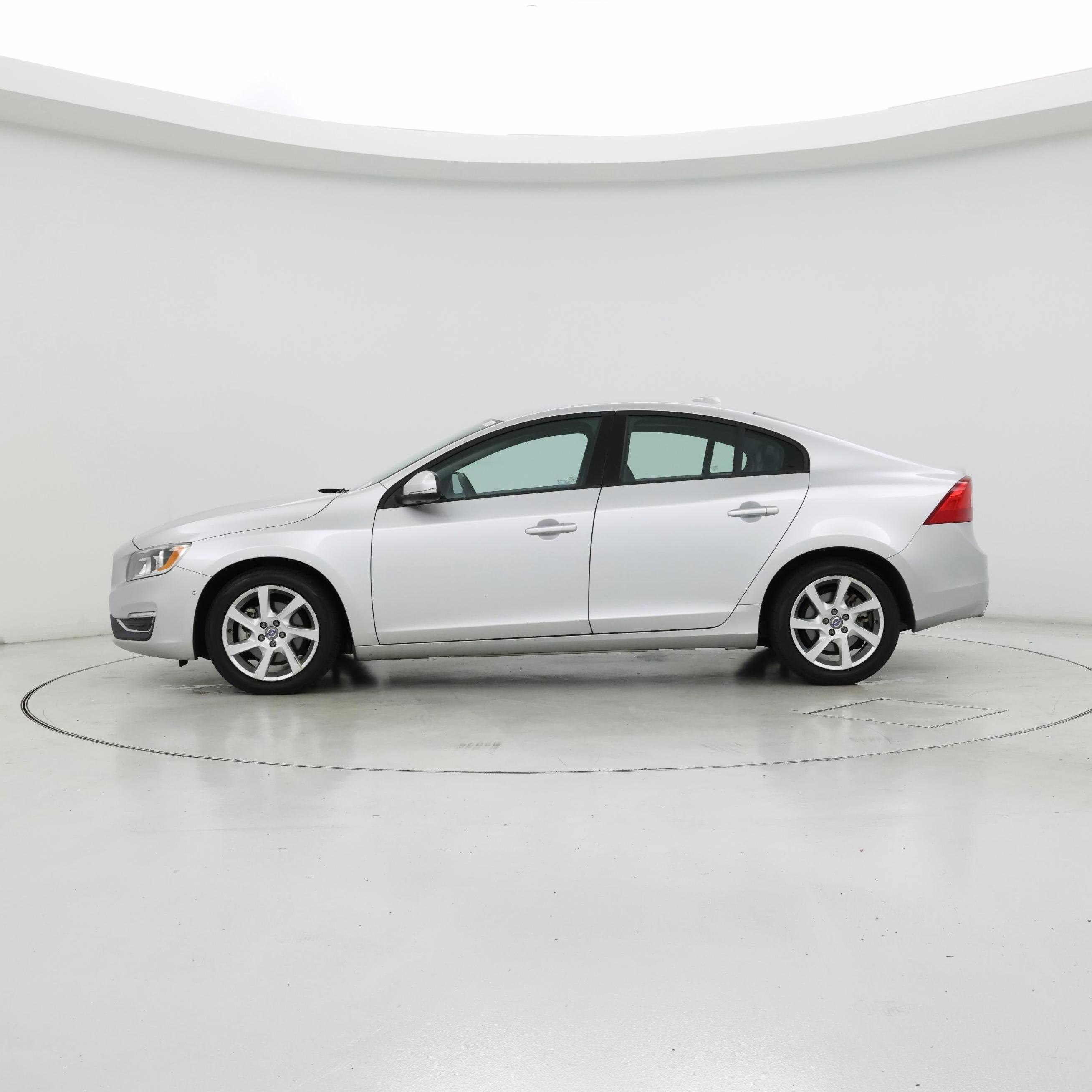 Thumbnail: 2015 Volvo S60 - 3