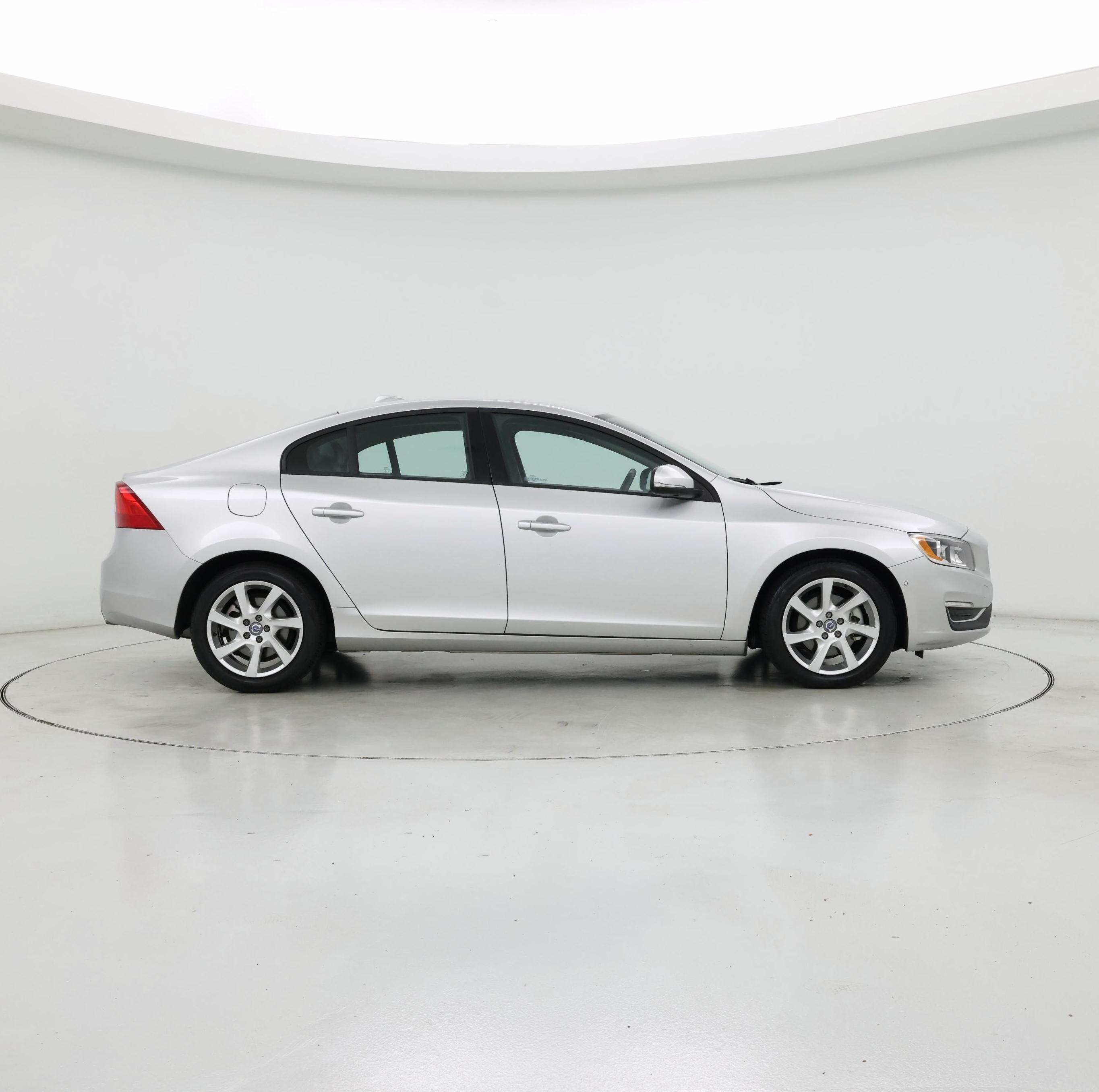 Thumbnail: 2015 Volvo S60 - 7