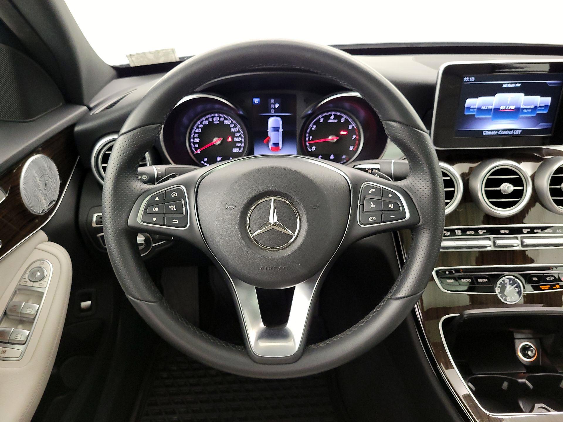 Thumbnail: 2018 Mercedes-Benz C-Class - 10