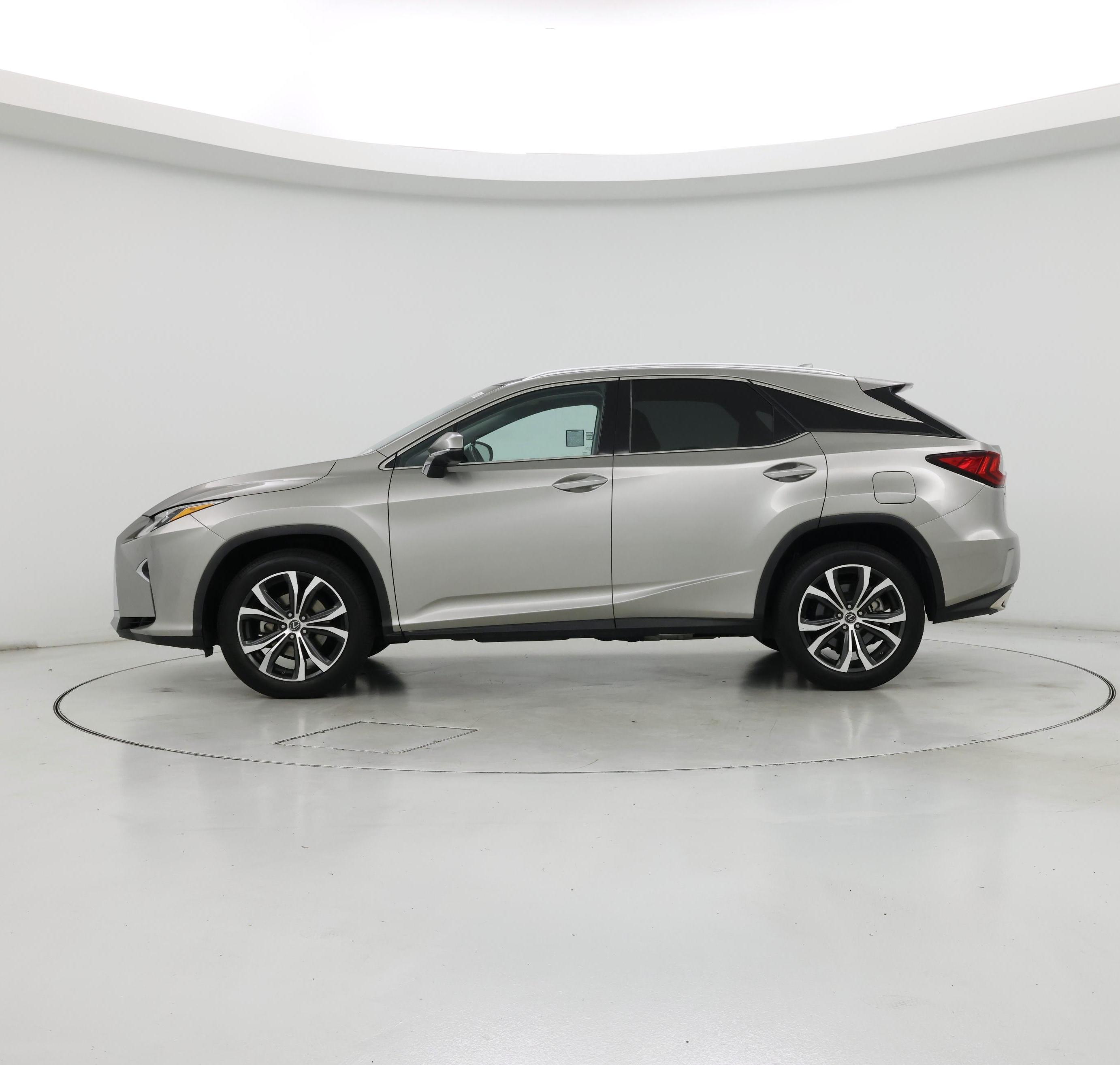 Thumbnail: 2018 Lexus RX - 3