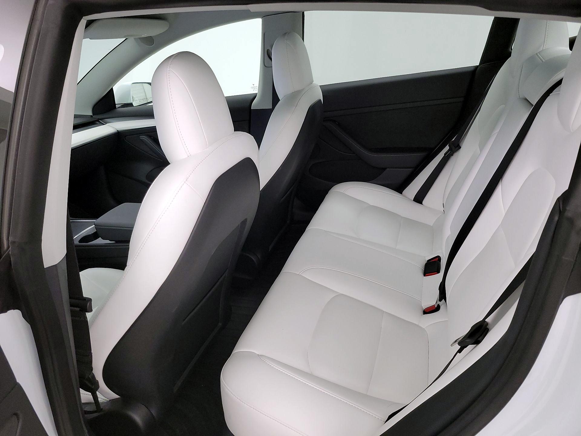 Thumbnail: 2022 Tesla Model 3 - 18