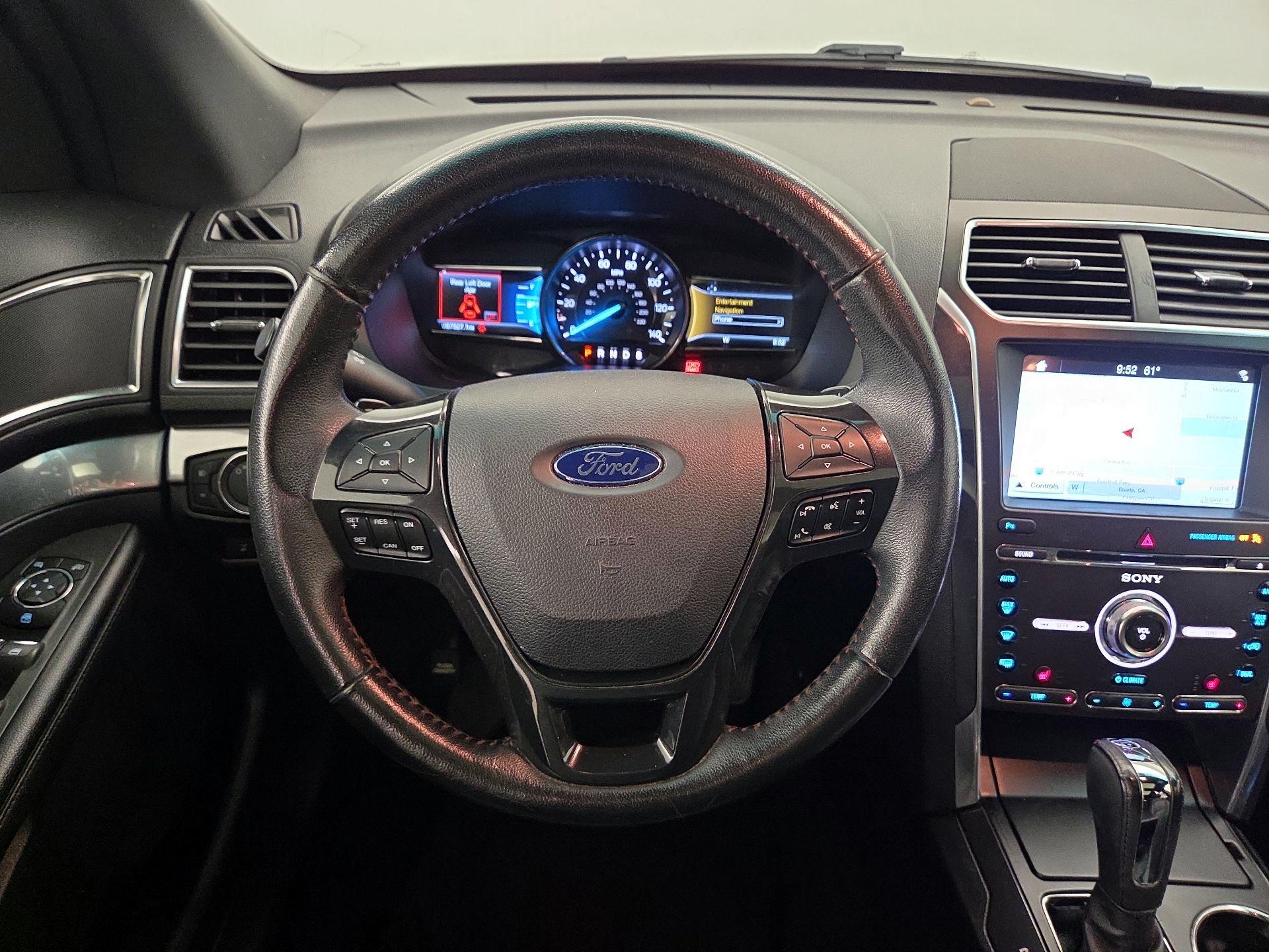 Thumbnail: 2017 Ford Explorer - 10