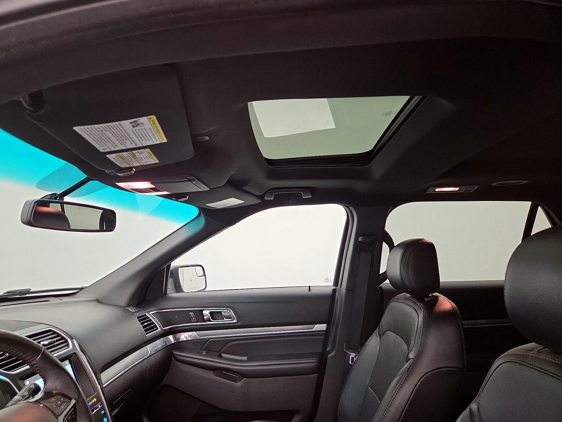 Thumbnail: 2017 Ford Explorer - 20