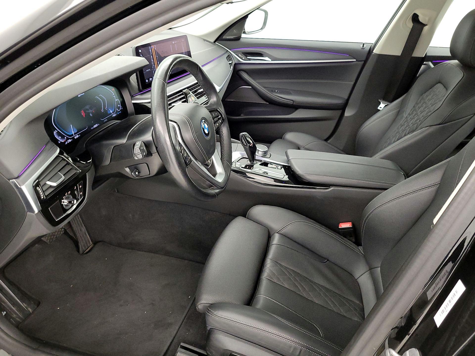 Thumbnail: 2022 BMW 5 Series - 9