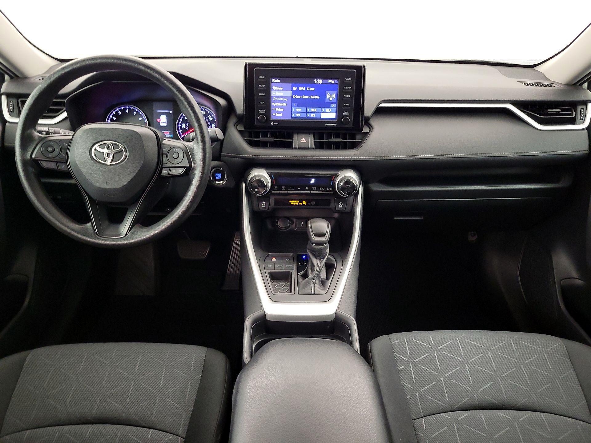 Thumbnail: 2020 Toyota RAV4 - 9