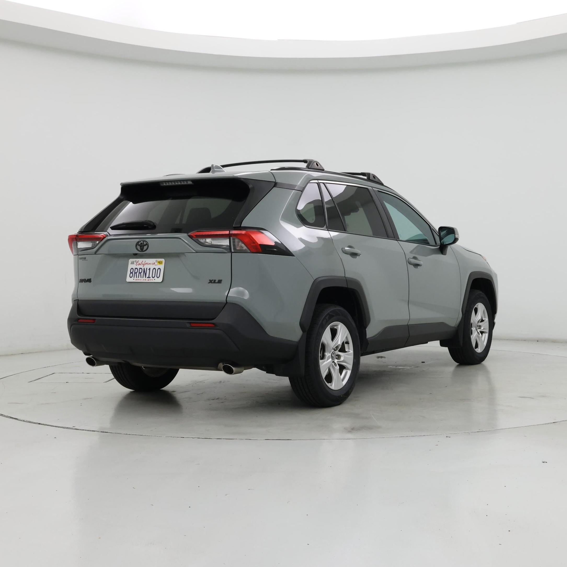 Thumbnail: 2020 Toyota RAV4 - 8