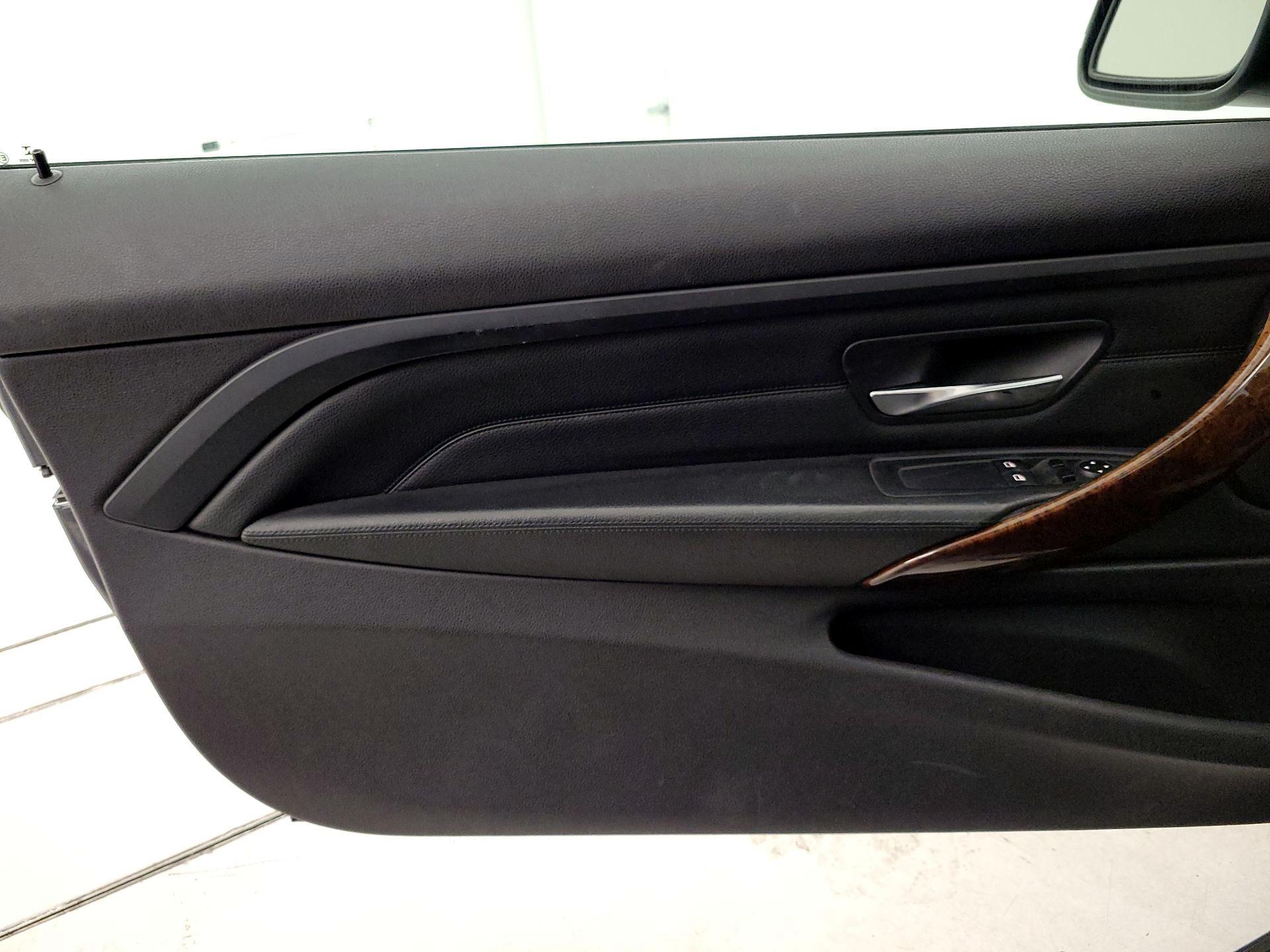Thumbnail: 2014 BMW 4 Series - 12