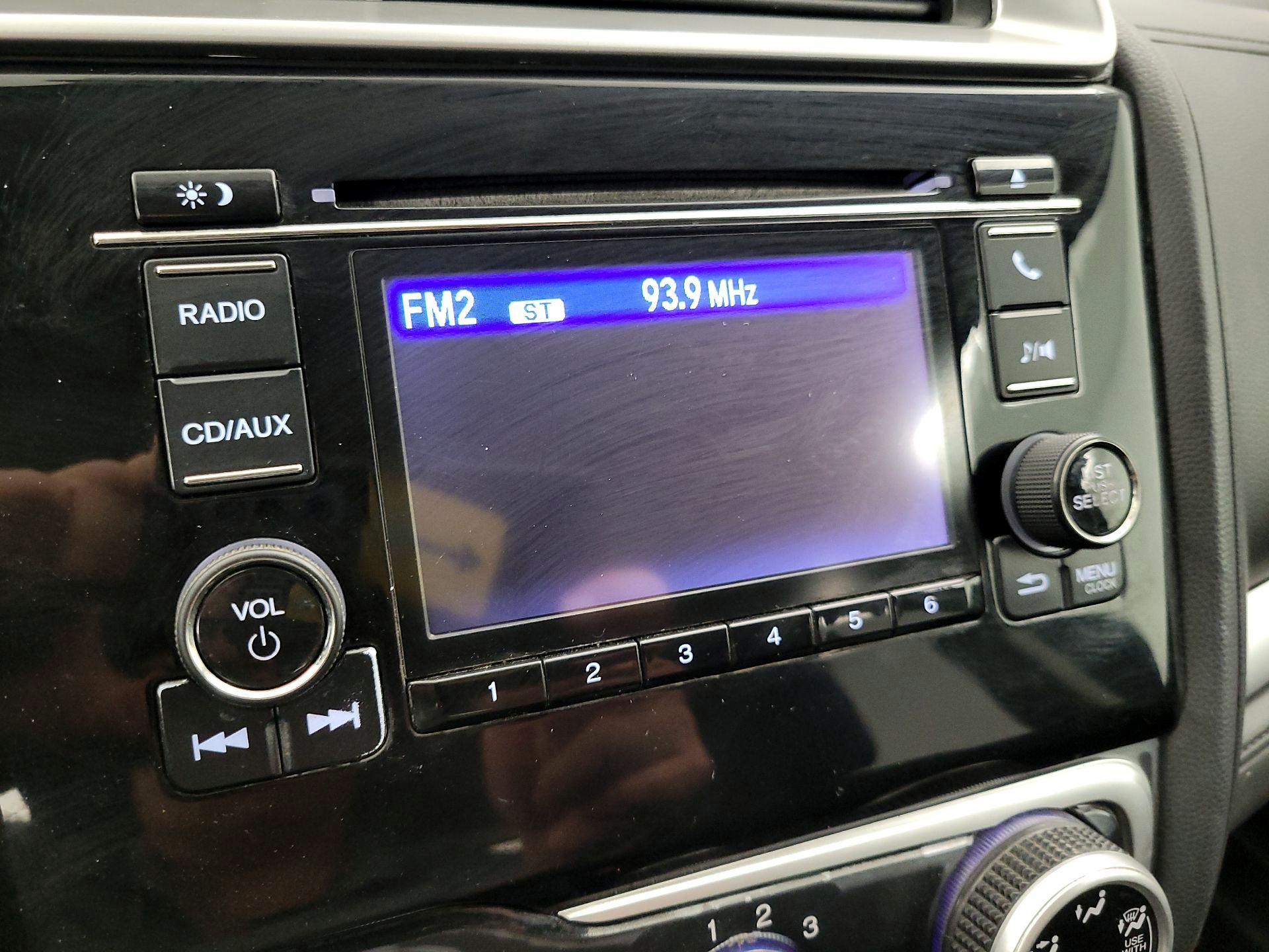 Thumbnail: 2015 Honda Fit - 15