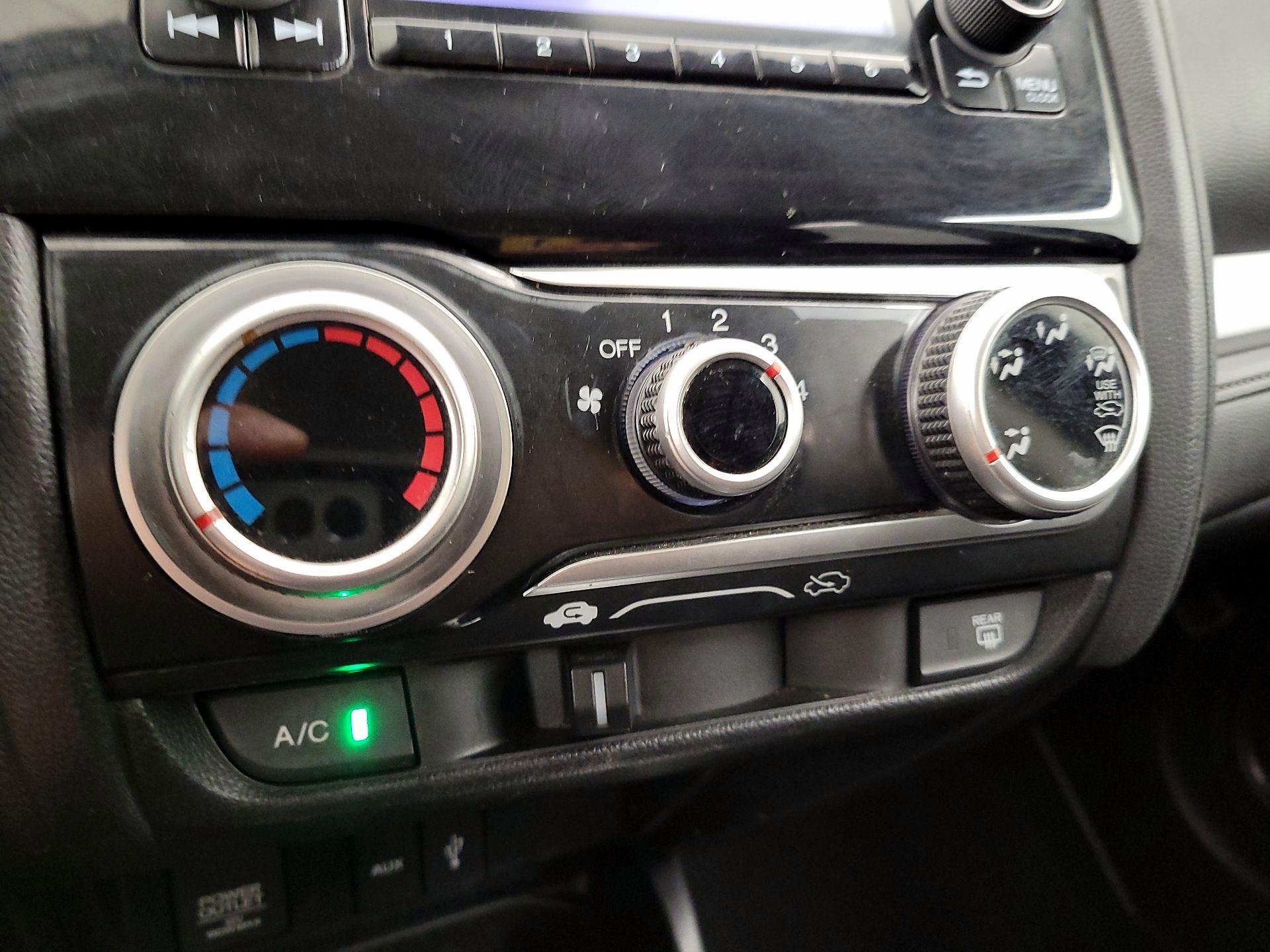 Thumbnail: 2015 Honda Fit - 16