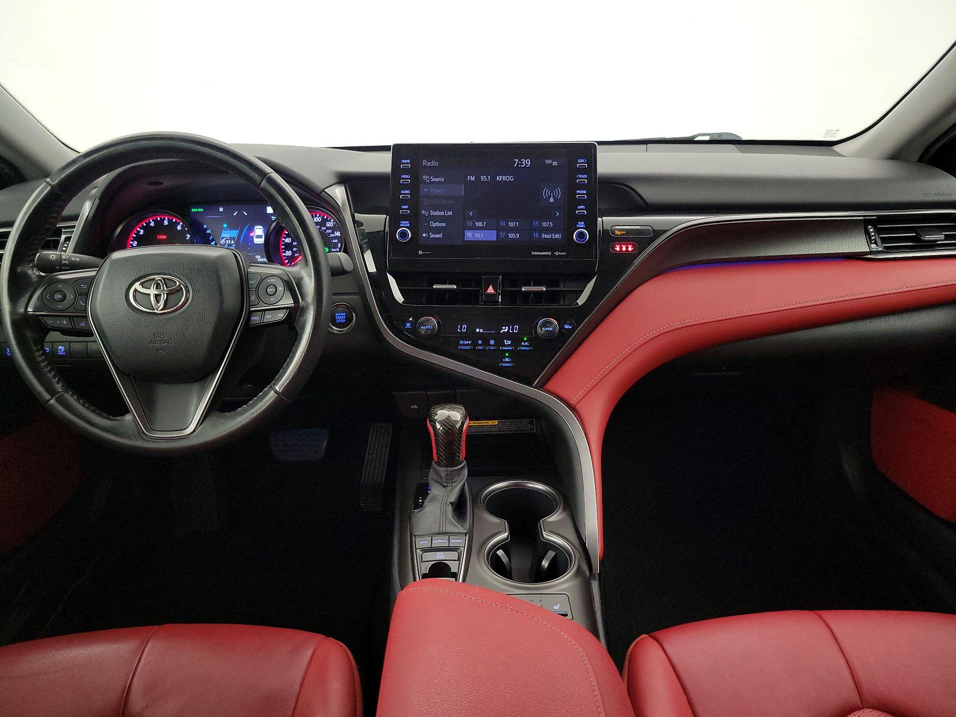 Thumbnail: 2021 Toyota Camry - 9