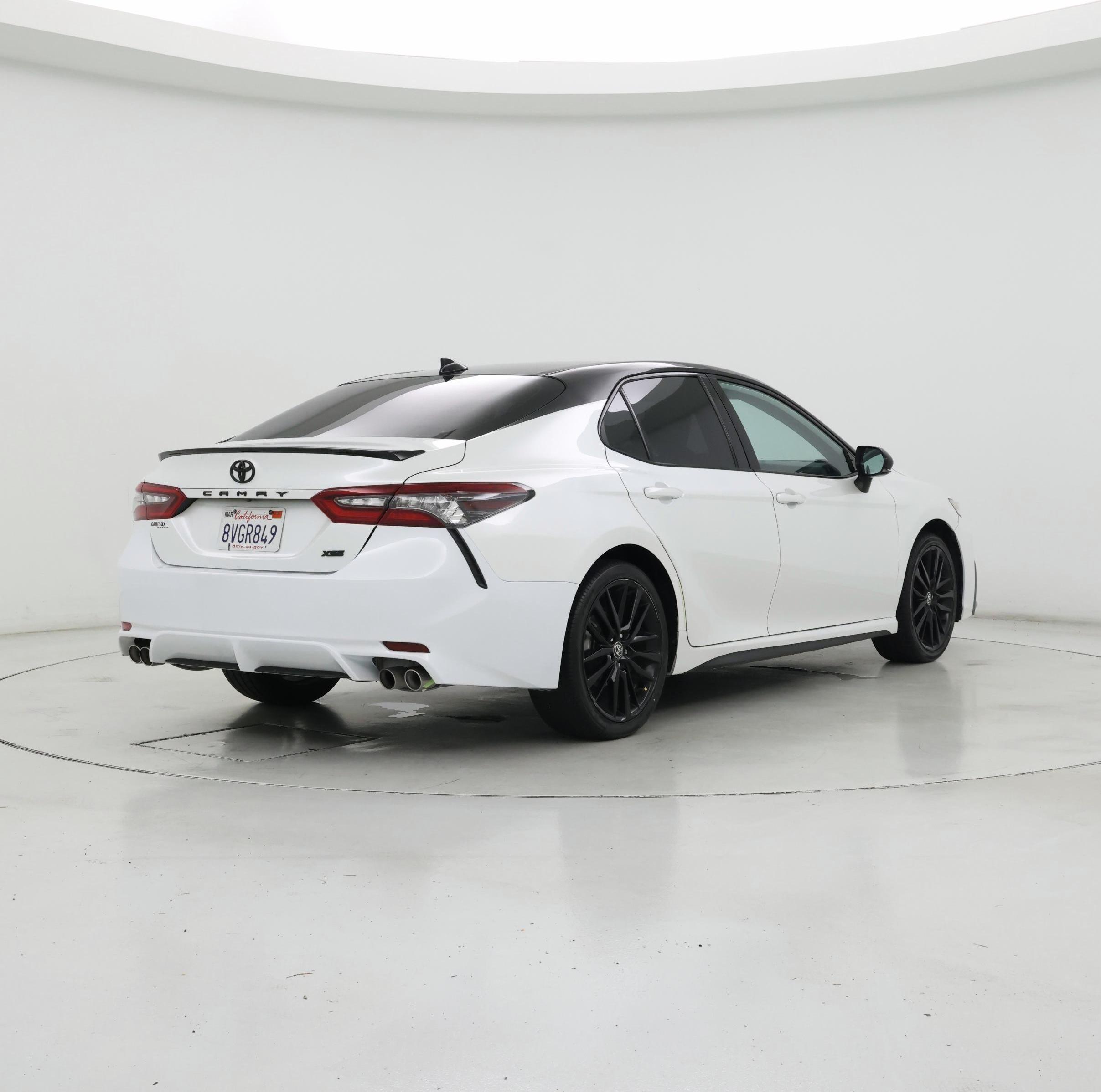 Thumbnail: 2021 Toyota Camry - 8