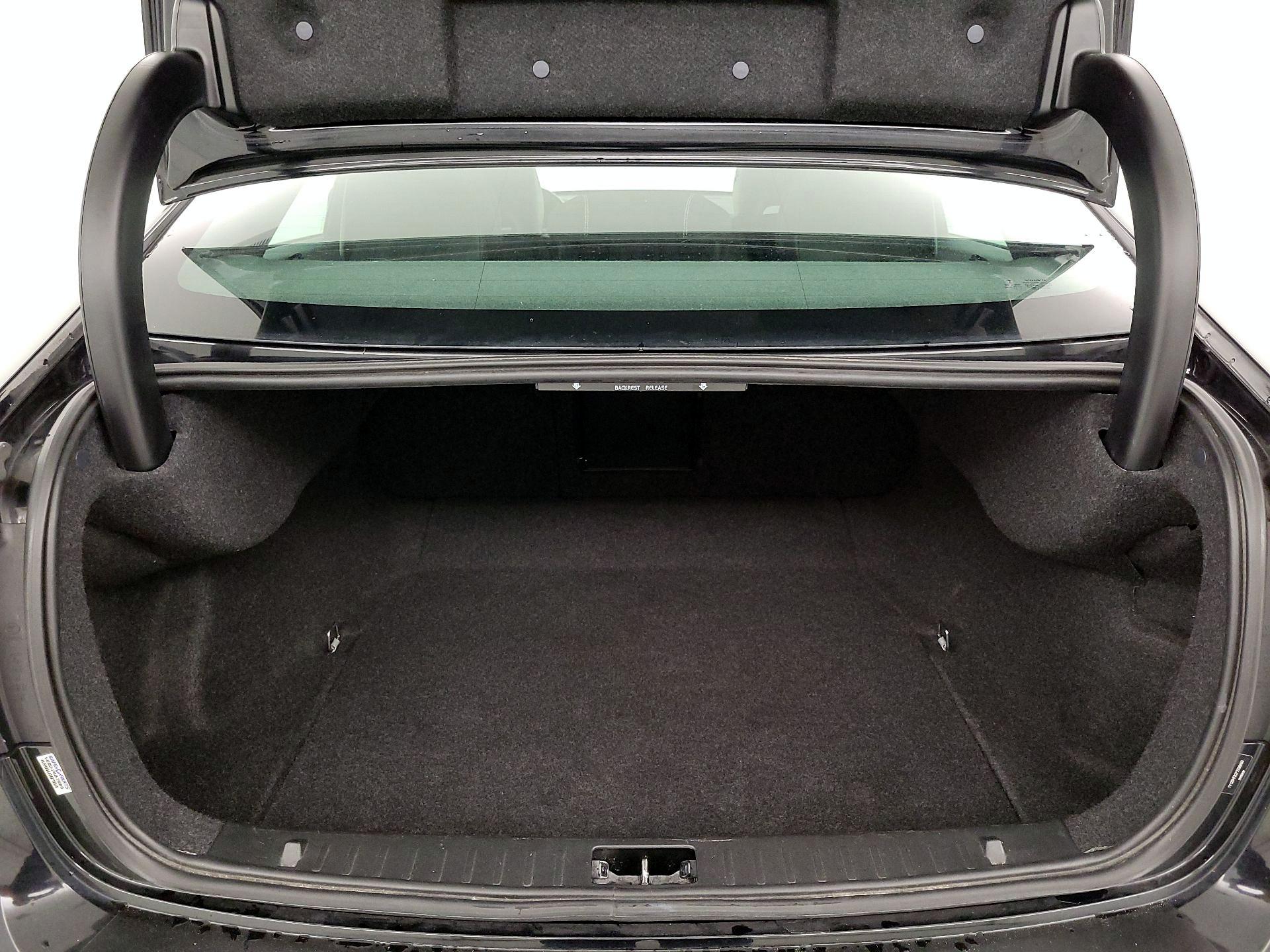 Thumbnail: 2015 Volvo S60 - 20