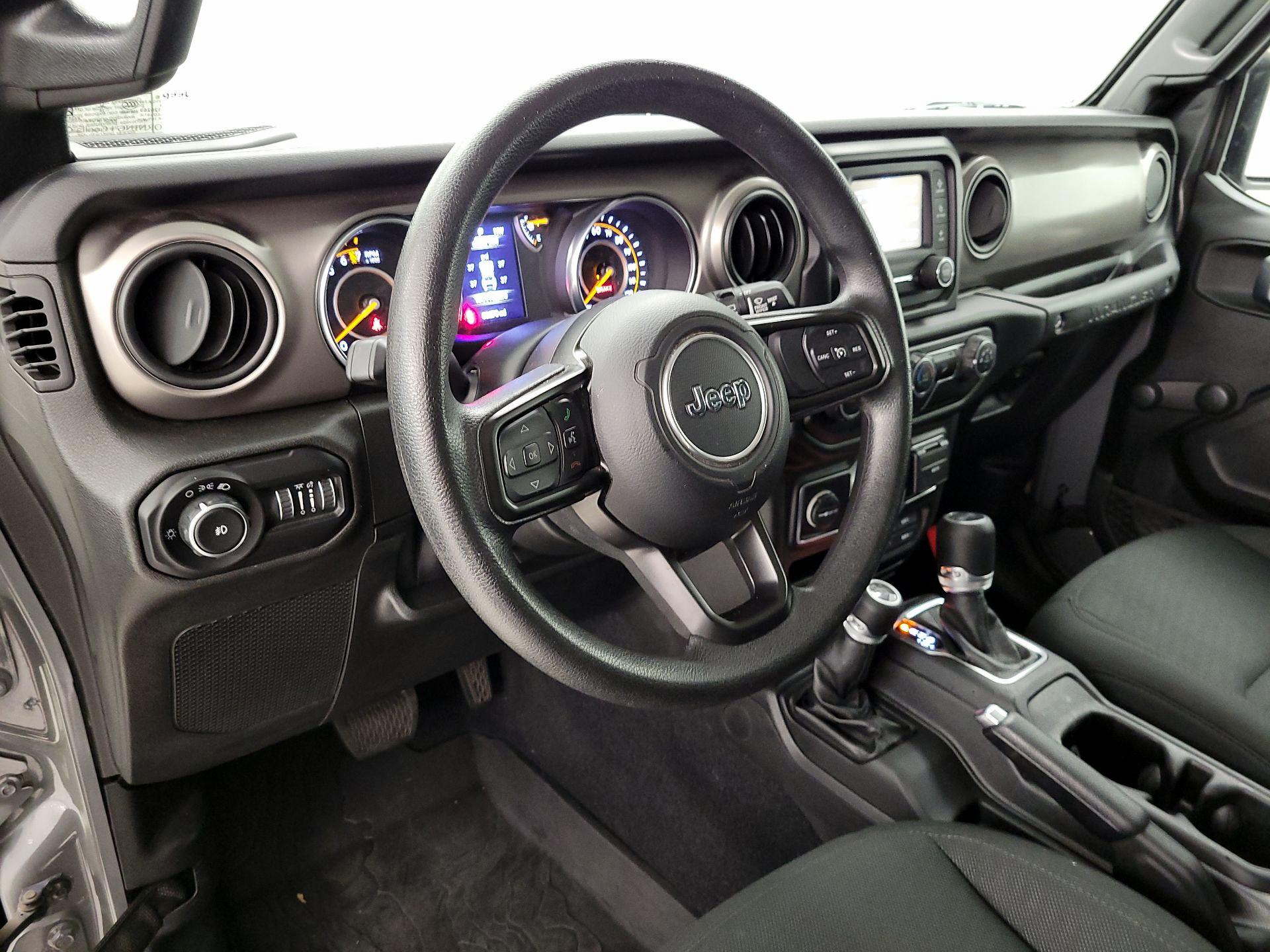 Thumbnail: 2020 Jeep Wrangler - 9