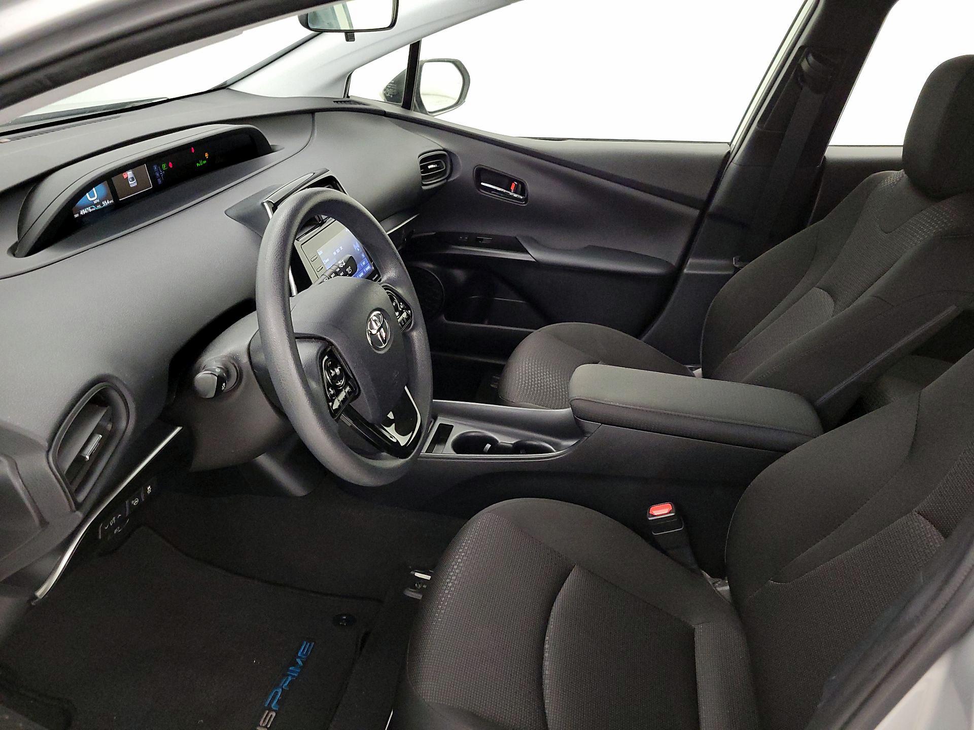 Thumbnail: 2021 Toyota Prius - 11