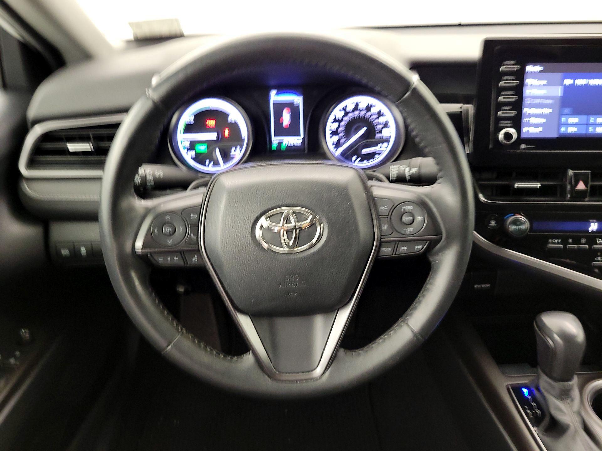 Thumbnail: 2023 Toyota Camry - 10