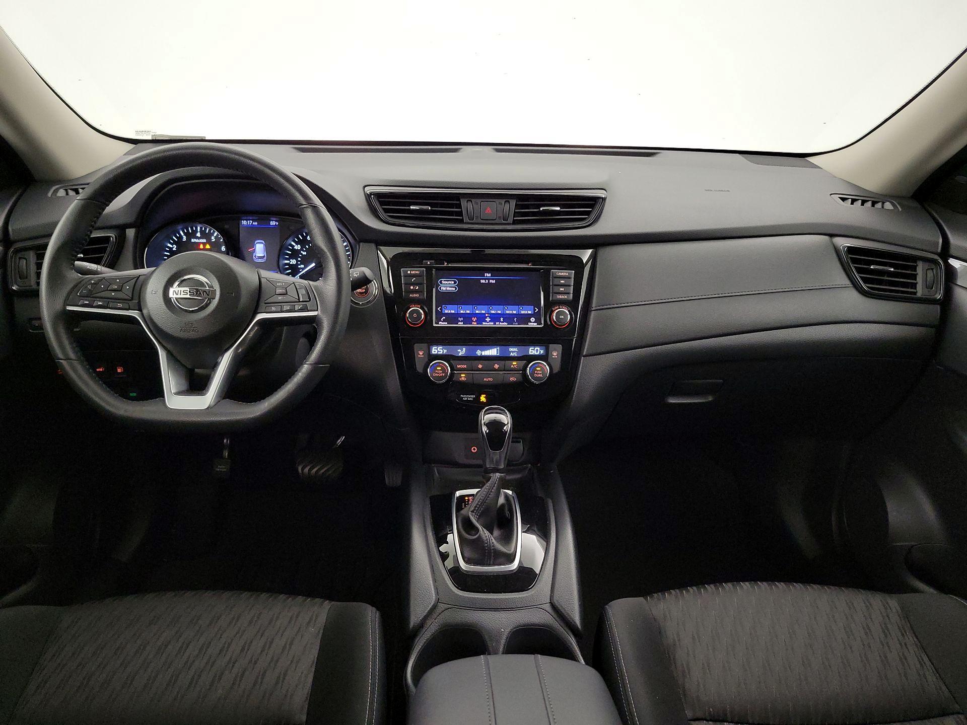 Thumbnail: 2018 Nissan Rogue - 9