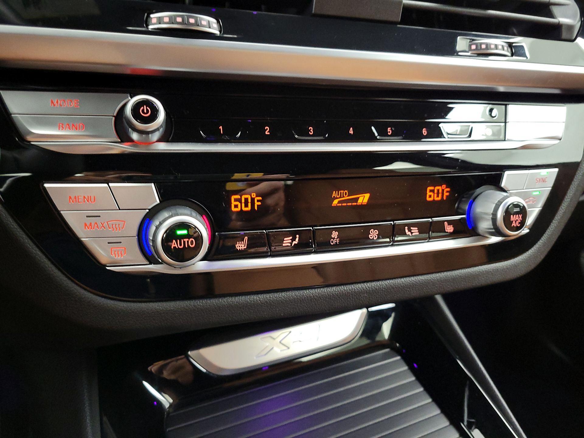 Thumbnail: 2021 BMW X3 - 17
