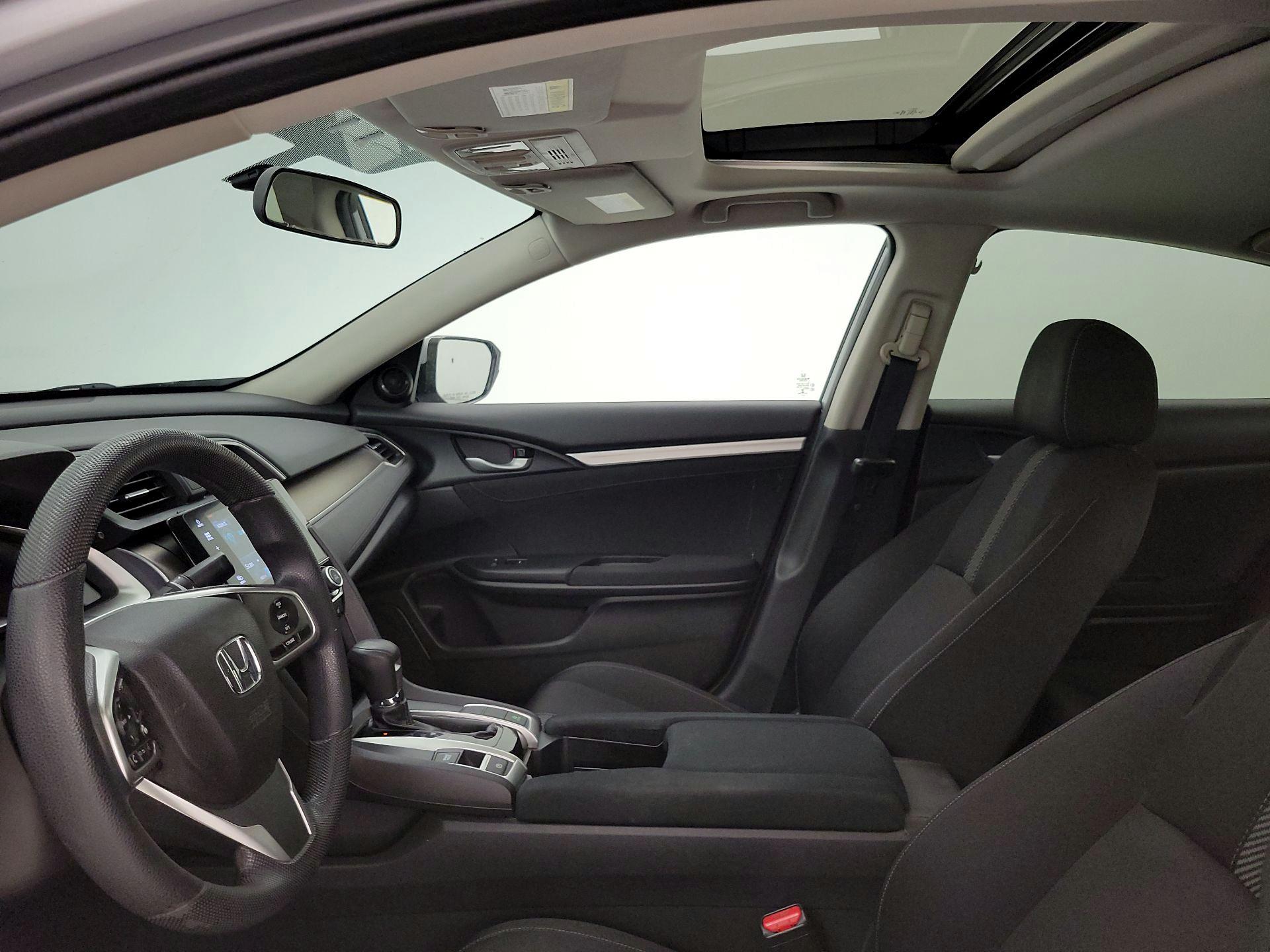 Thumbnail: 2016 Honda Civic - 19
