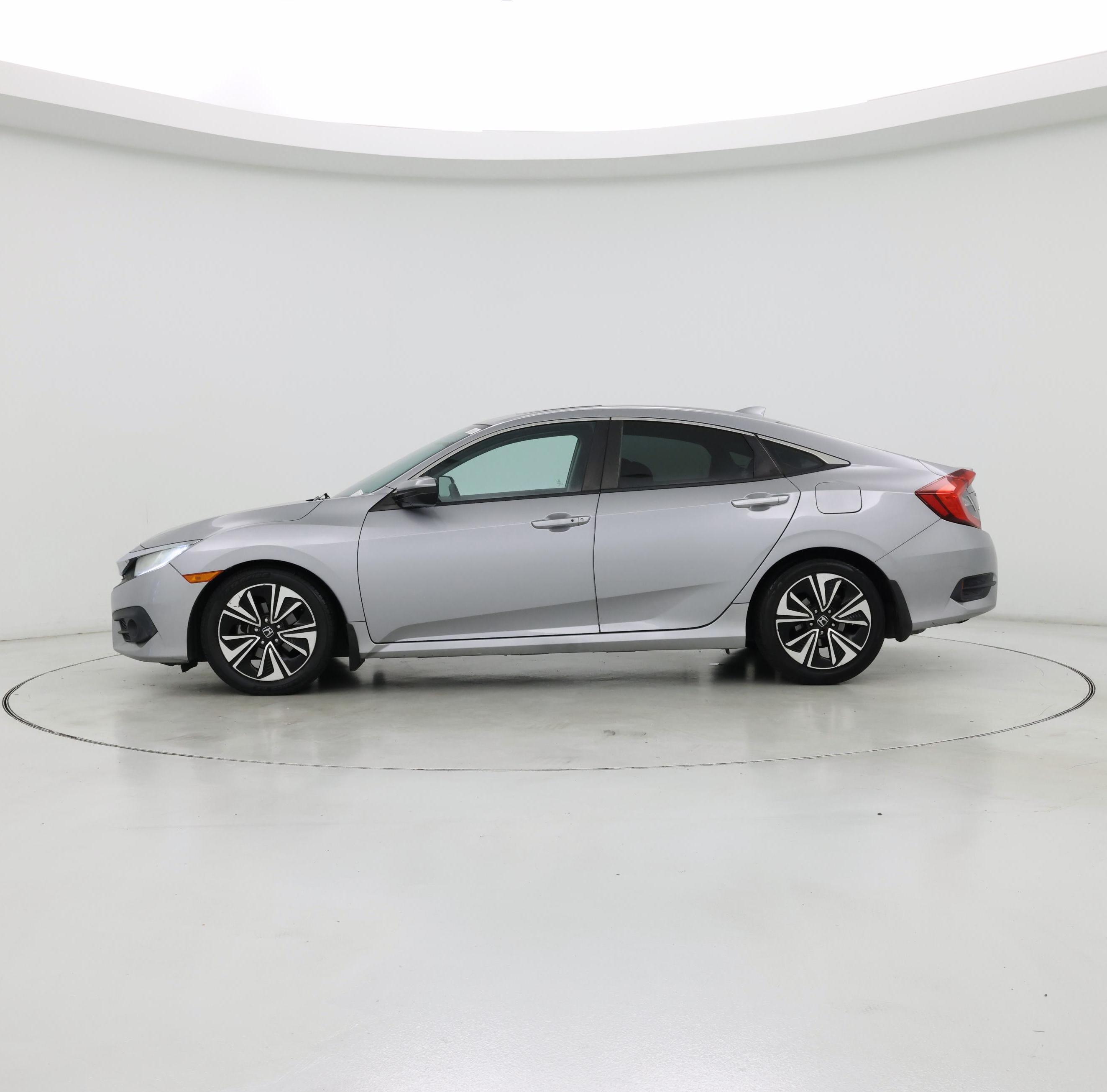 Thumbnail: 2016 Honda Civic - 3