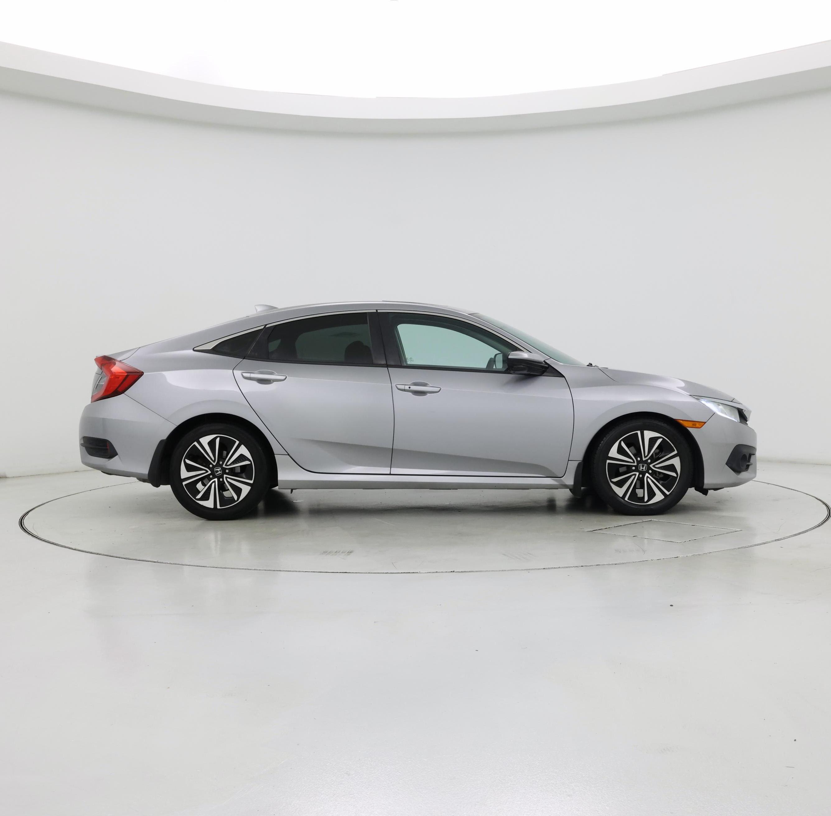 Thumbnail: 2016 Honda Civic - 7